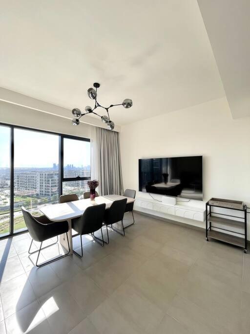 3 Bedrooms + Maids Room, Full Park View *