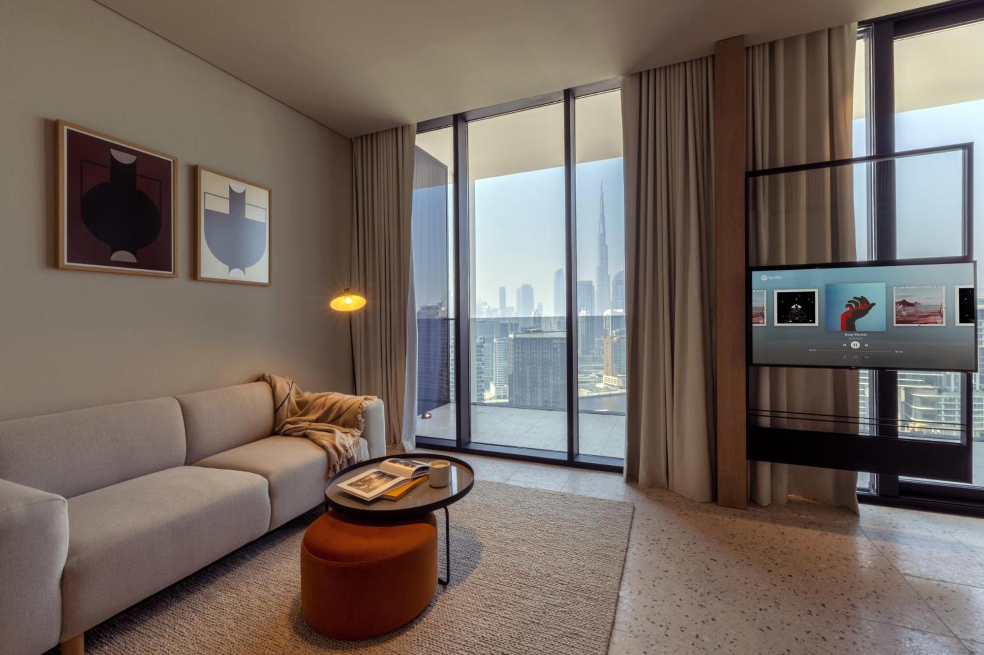 Upside Living Downtown Business & Leisure *