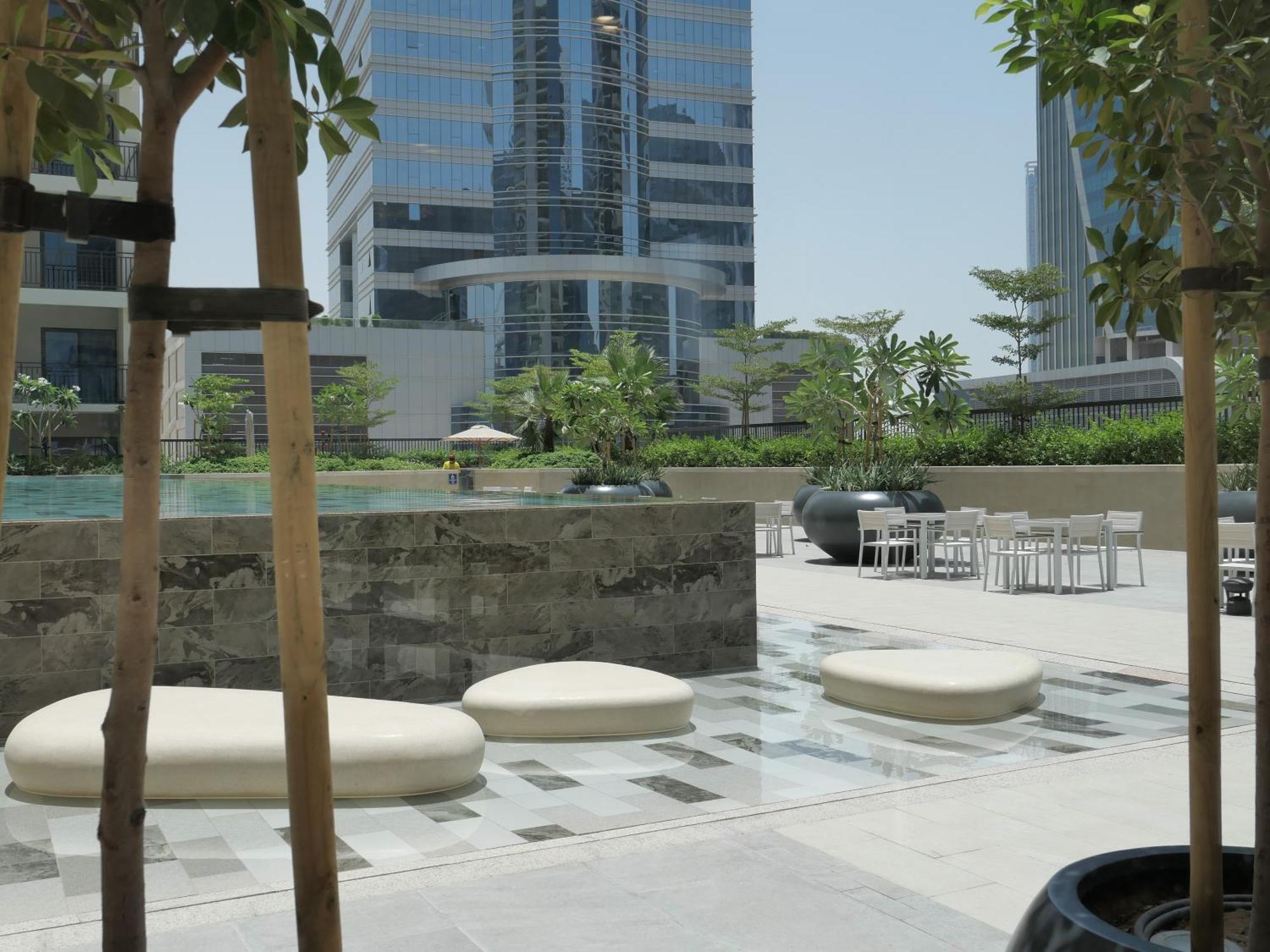 Designed Burj Khalifa View 1br Apartment *