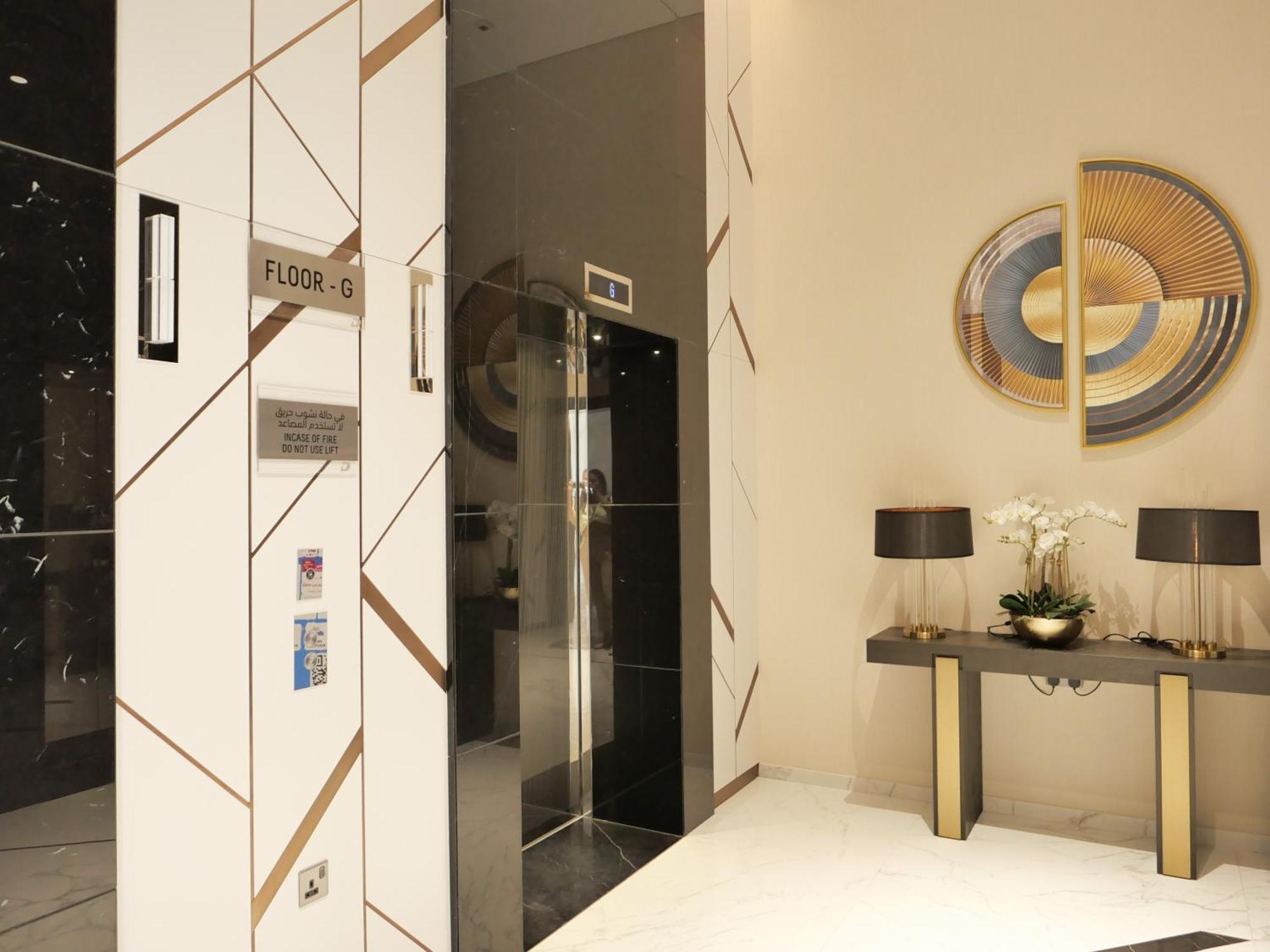 Designed Burj Khalifa View 1br Apartment Dubai