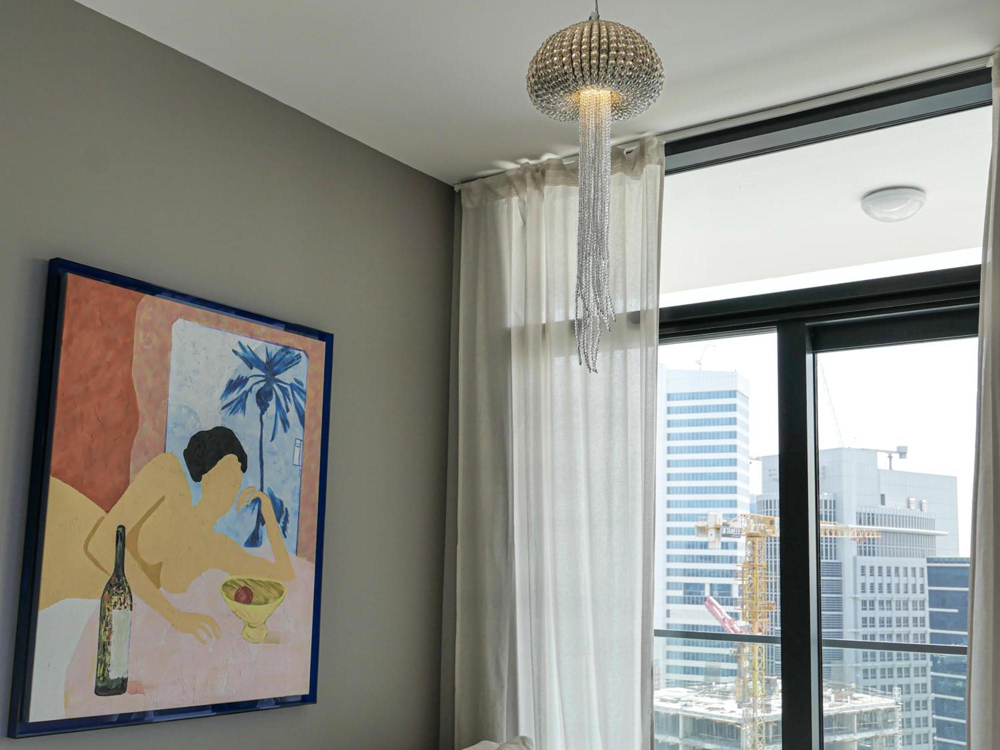 Designed Burj Khalifa View 1br Apartment *