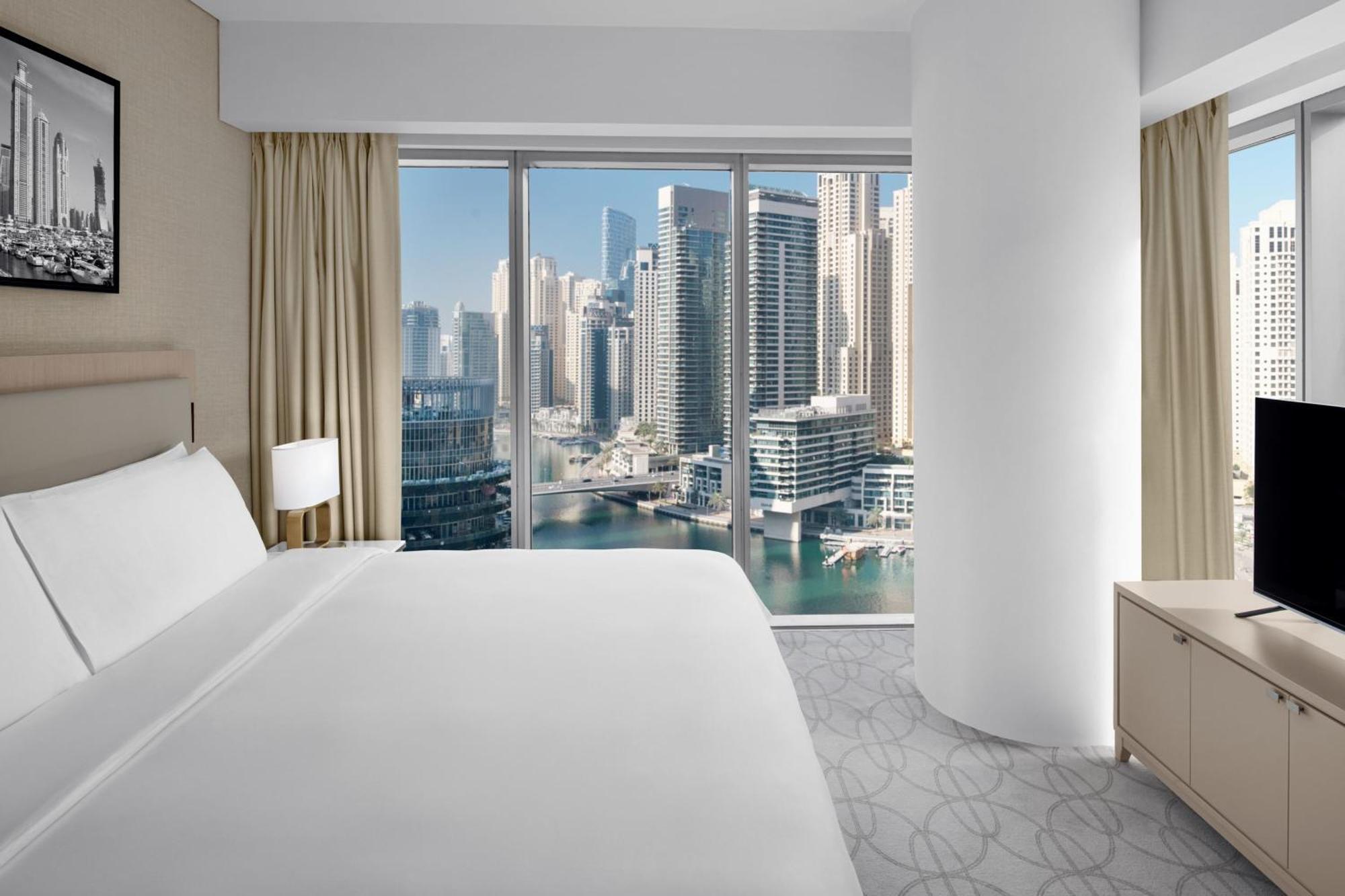 Jw Marriott Marina Hotel 5*