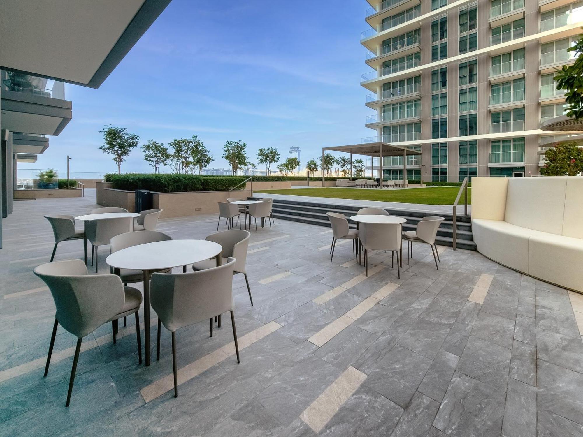 Apartment Pleasant With The Access Dubai