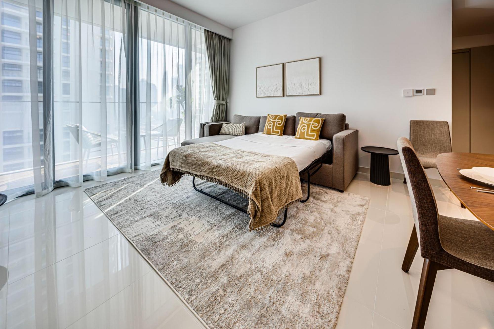 Pleasant With The Access Apartment