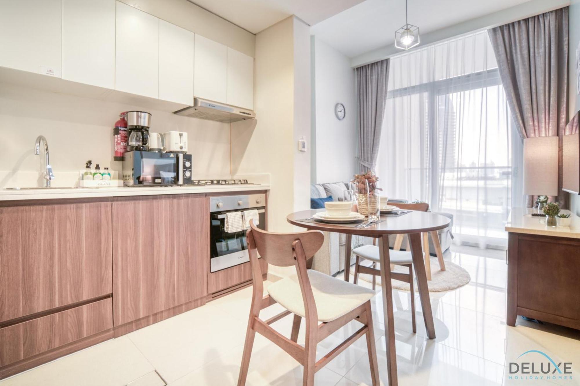 Apartment Exclusive Deal, Chic 1br At A Special Price By Deluxe Homes *