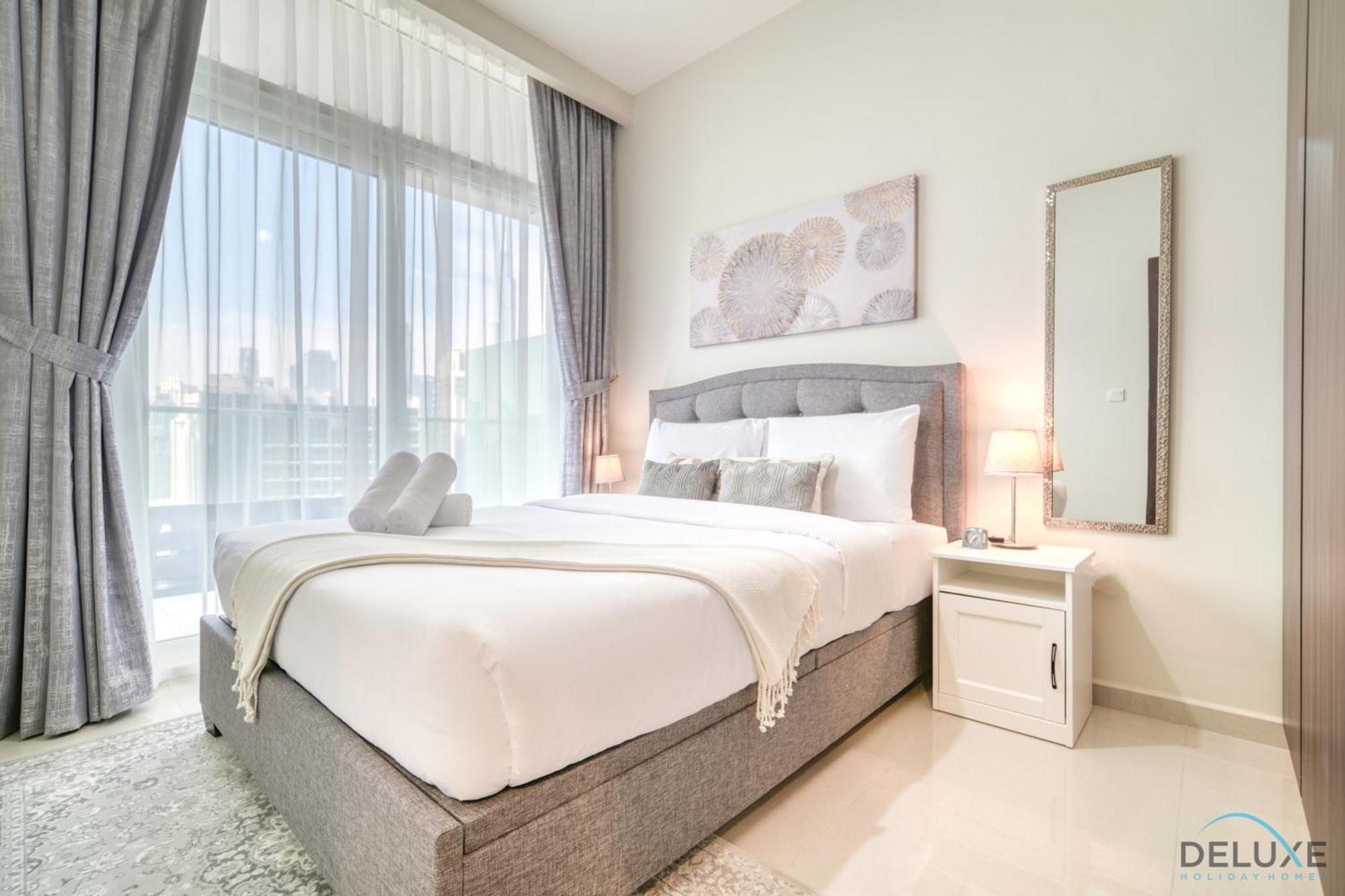 Apartment Exclusive Deal, Chic 1br At A Special Price By Deluxe Homes Dubai