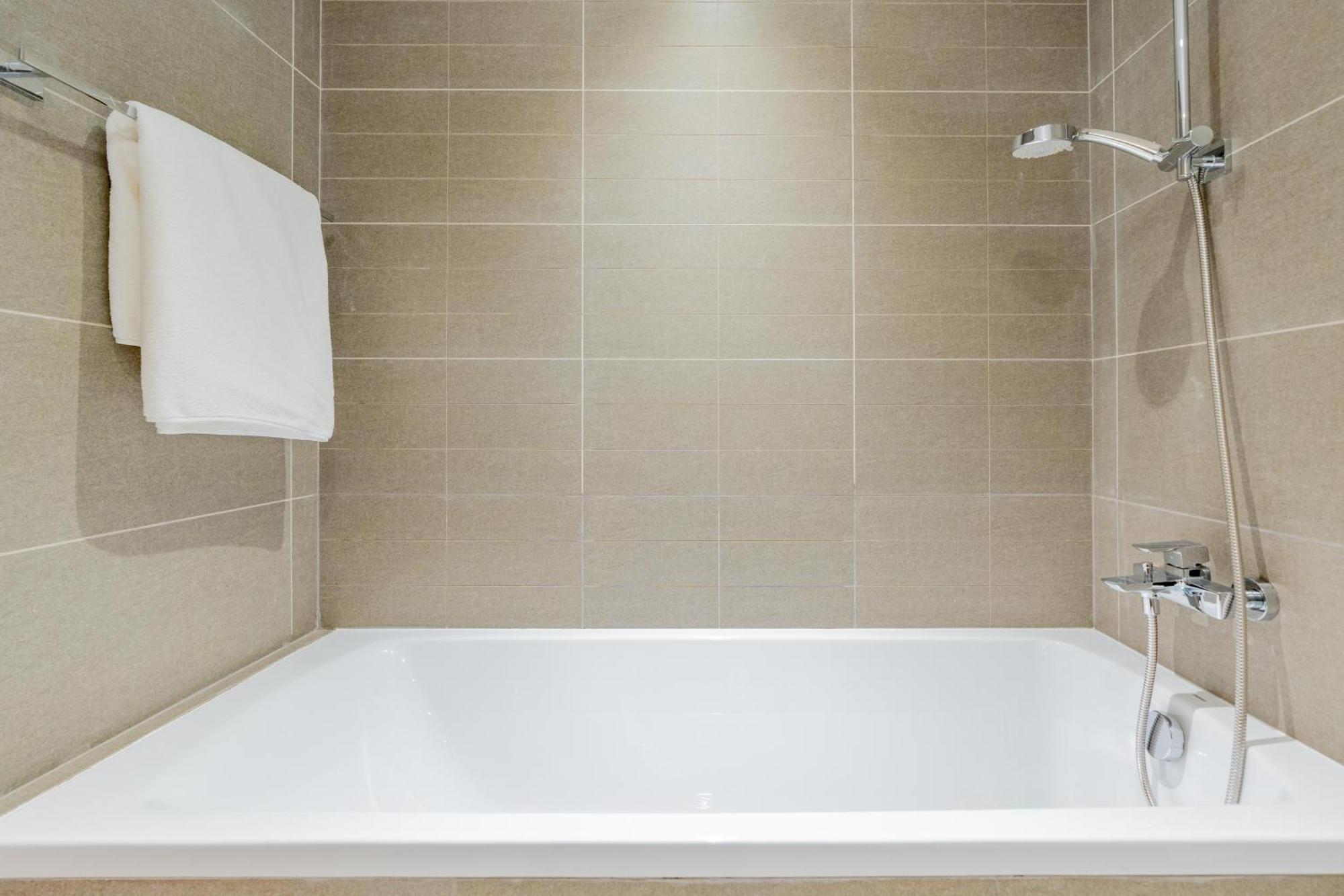 Apartment Liv - Luxury 2br - Marina View - Marina Walk *
