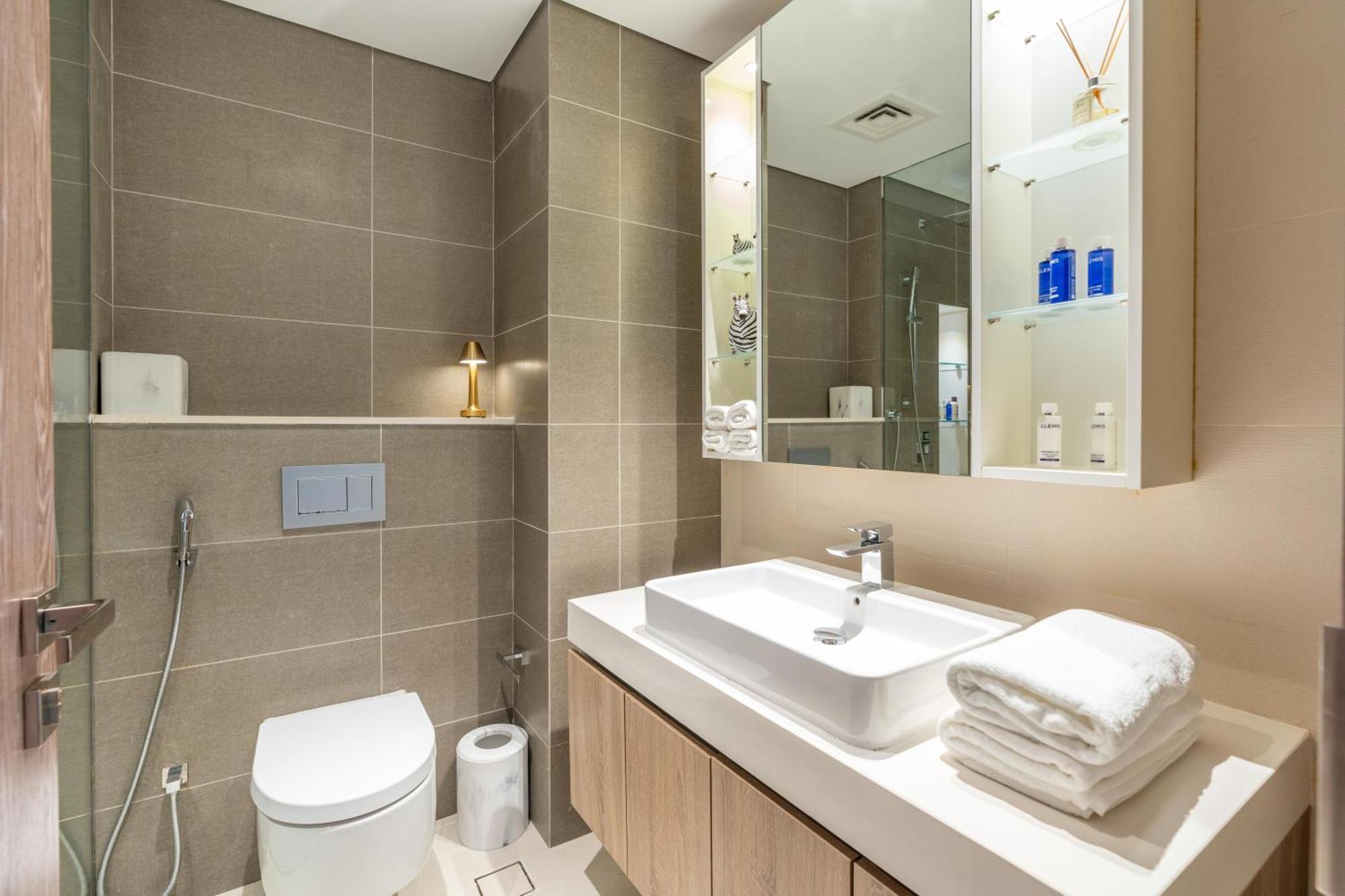Liv - Luxury 2br - Marina View - Marina Walk