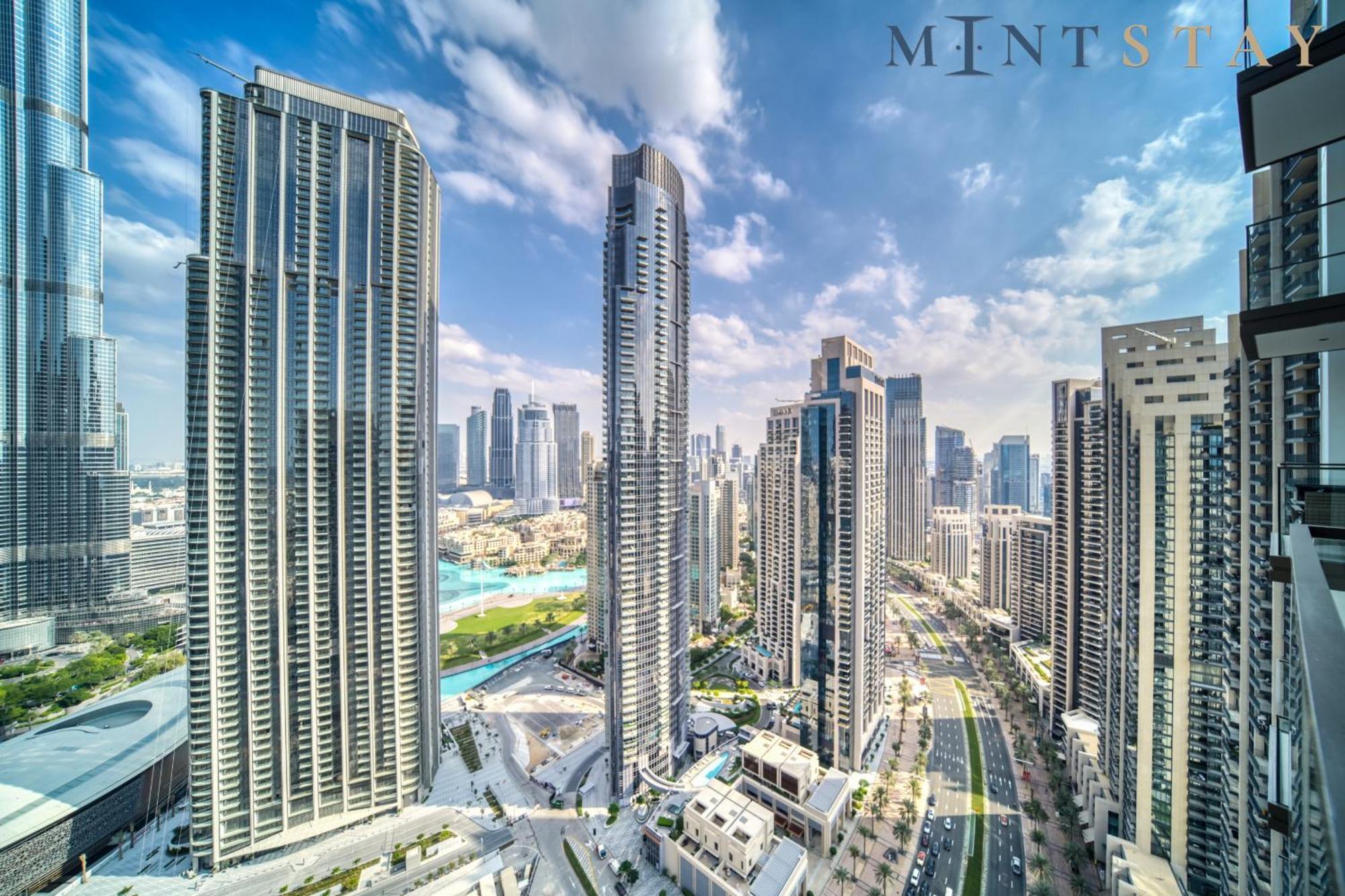 Burj Crown , Downtown - Mint Apartment