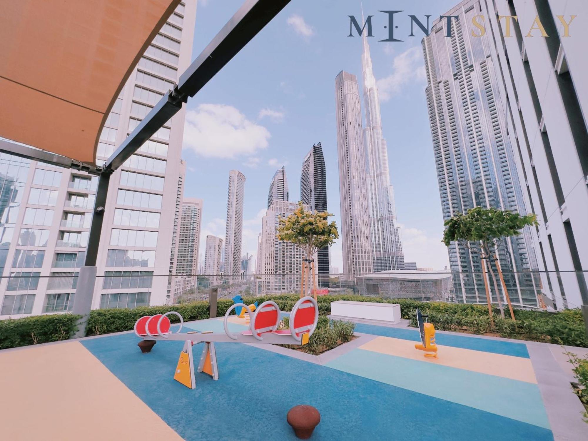 Burj Crown , Downtown - Mint Apartment
