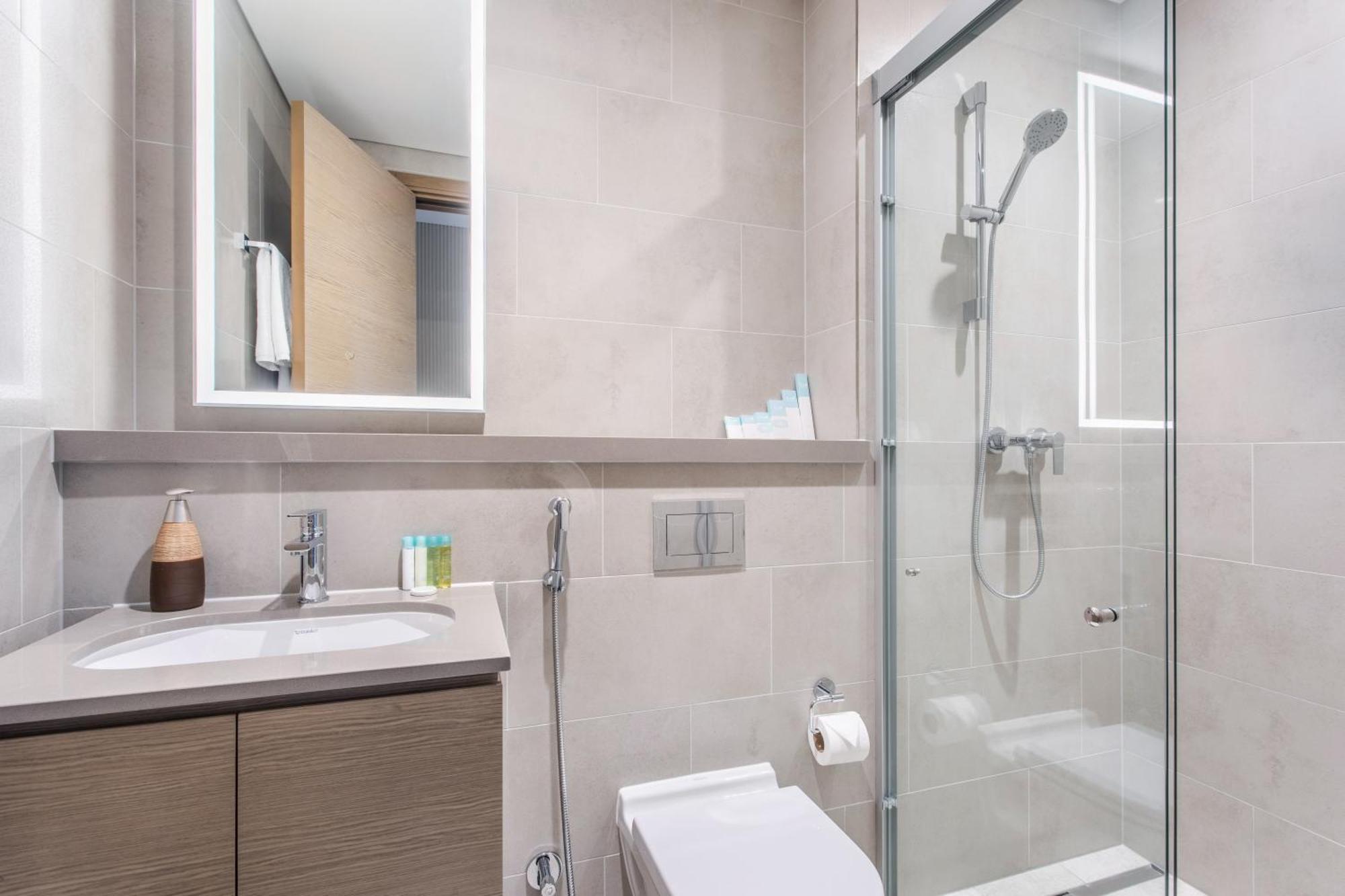 By Latinem Luxury 2br W1813 Near Burj Khalifa Apartment *