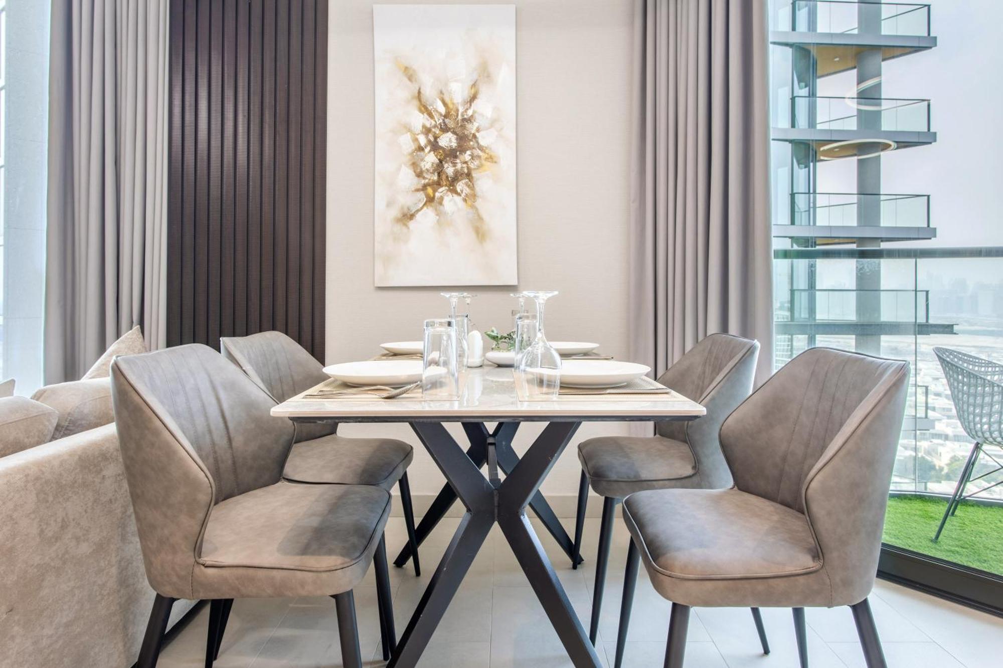 By Latinem Luxury 2br W1813 Near Burj Khalifa * Dubai