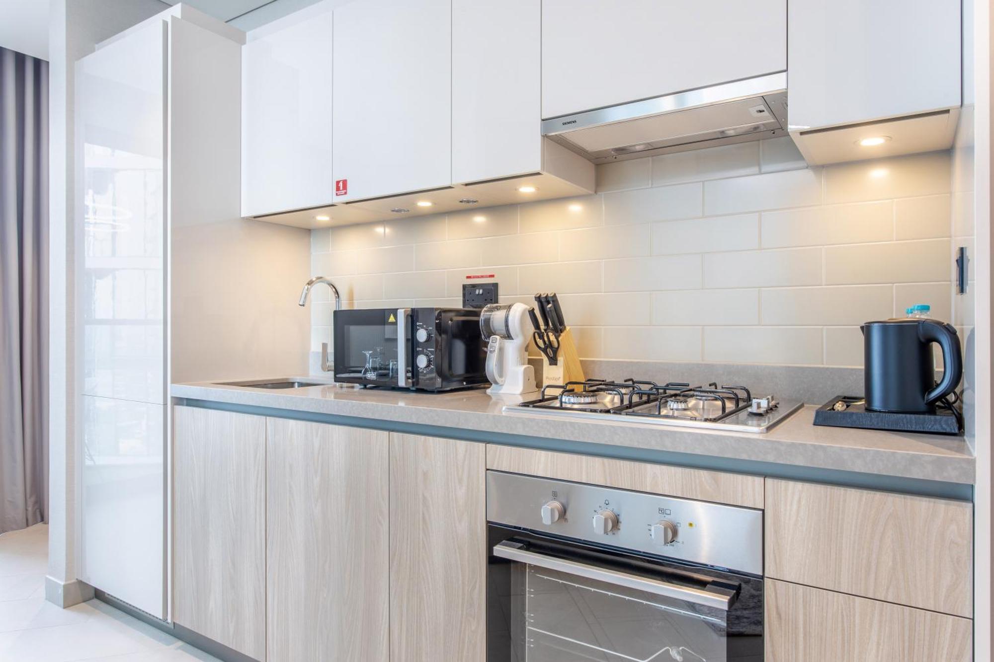 By Latinem Luxury 2br W1813 Near Burj Khalifa Apartment