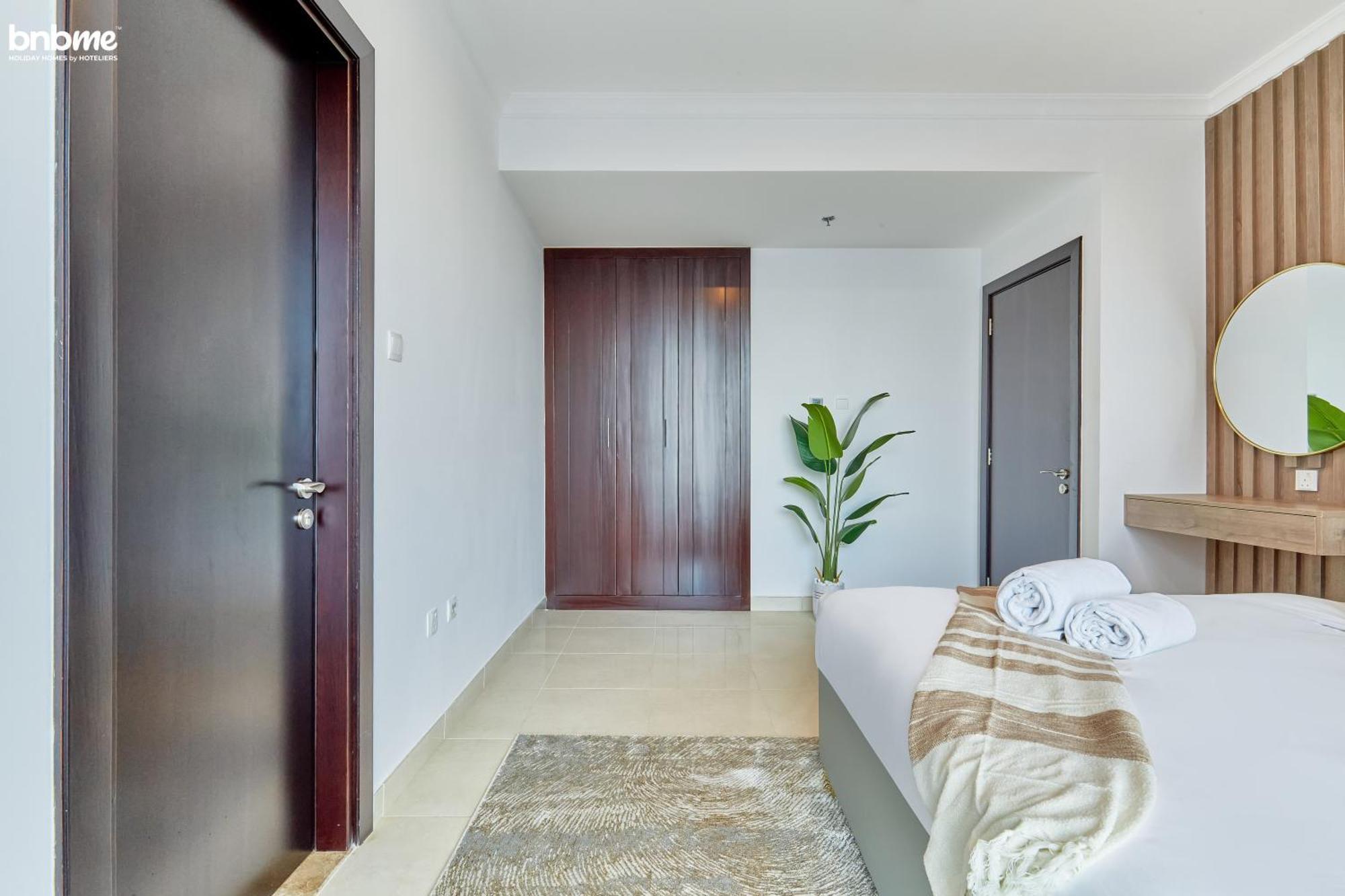 Apartment Bnbmehomes - The Court Tower Dubai