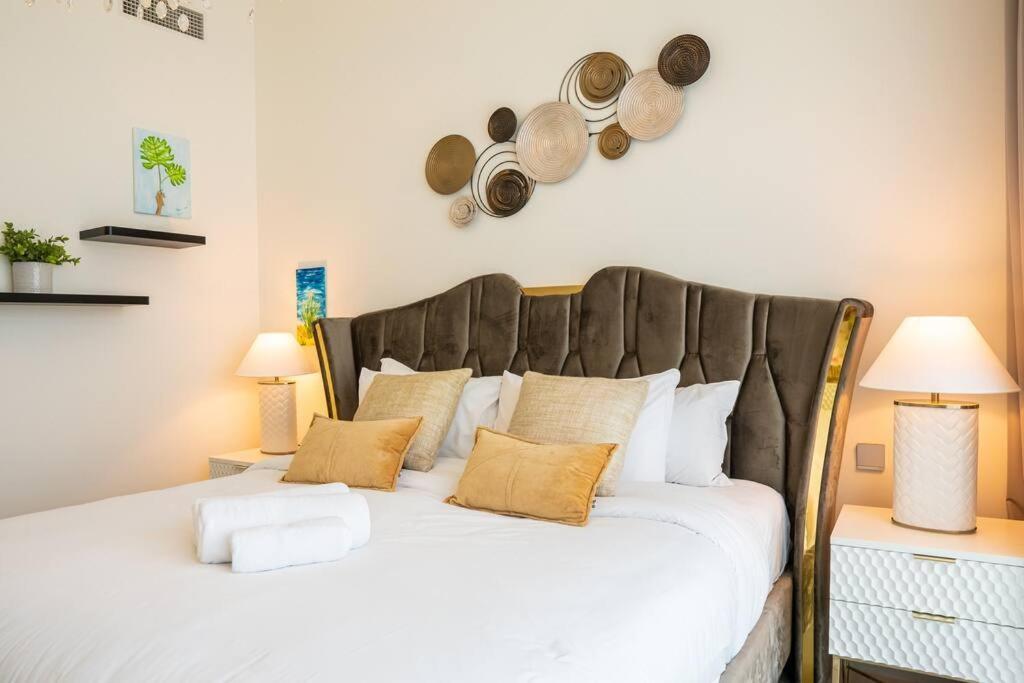 Veluxa - Luxe Vista 2 Bed *