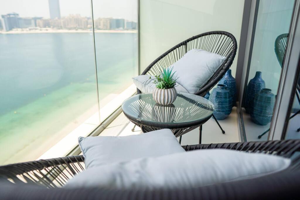 Veluxa - Luxe Vista 2 Bed Apartment *