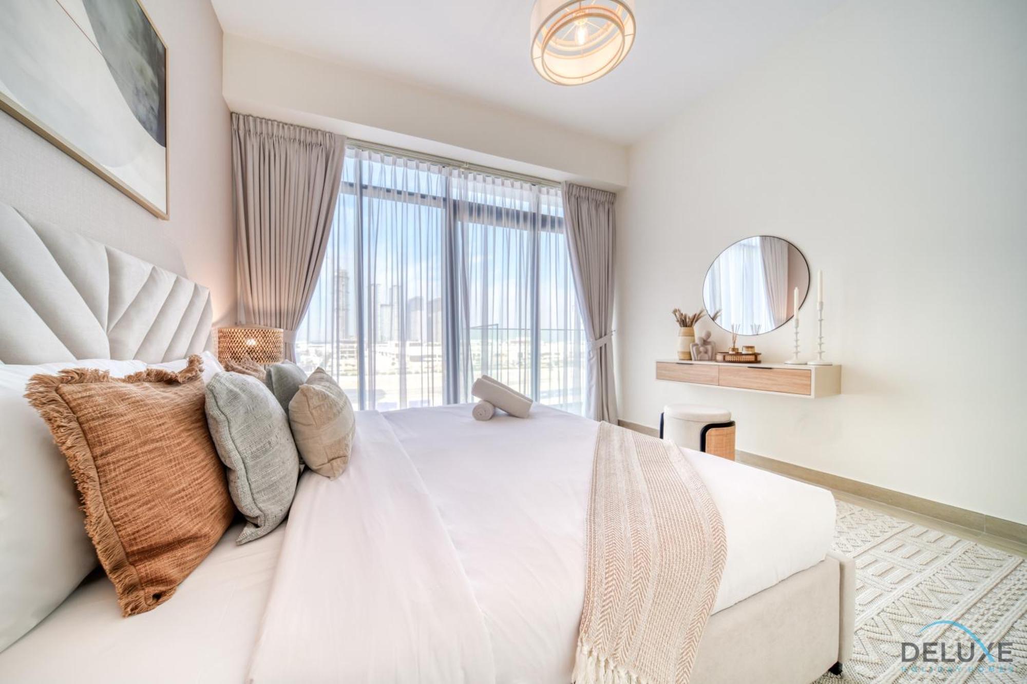 Apartment Decent 1br At Azizi Riviera 17, Al Merkadh By Deluxe Homes Dubai