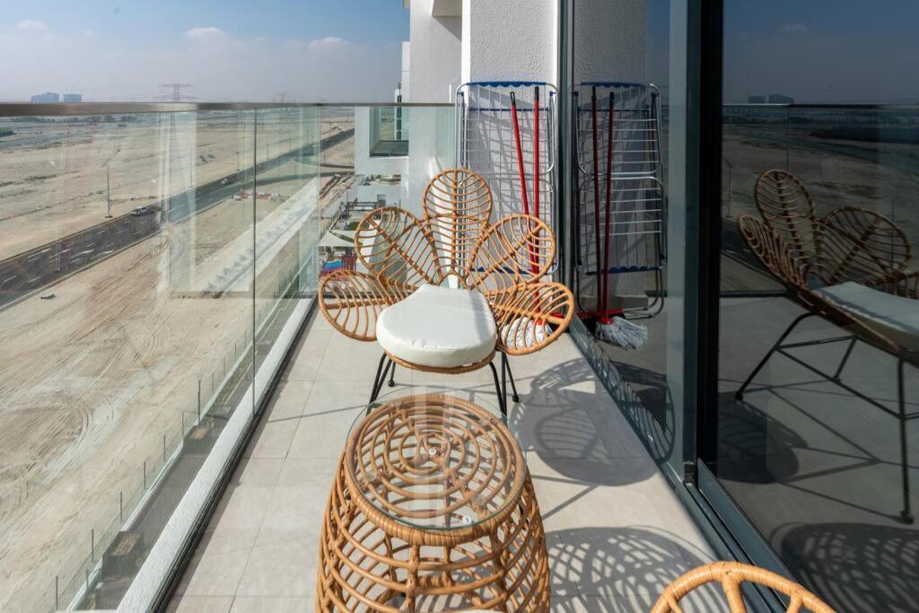 2bdr 12min From Downtown *