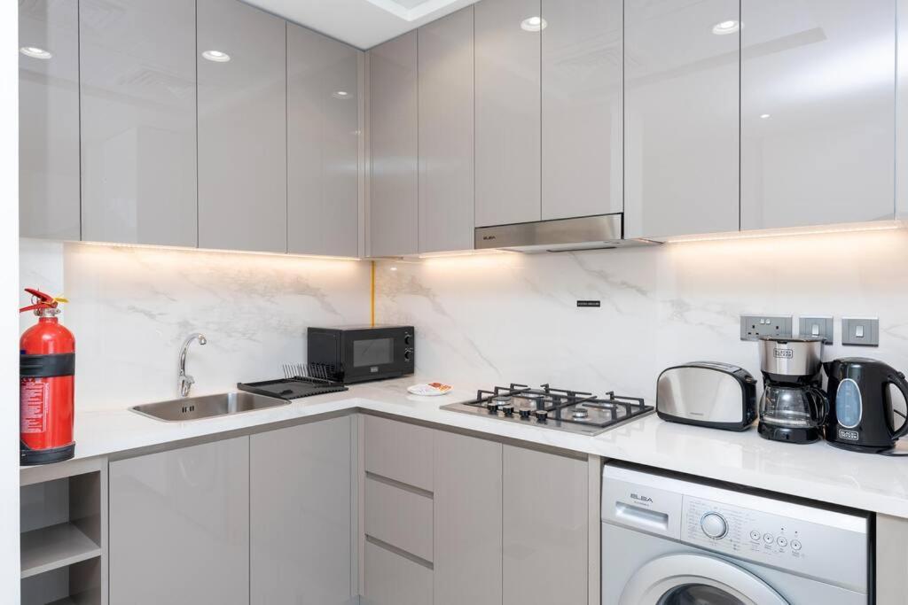 Apartment 2bdr 12min From Downtown