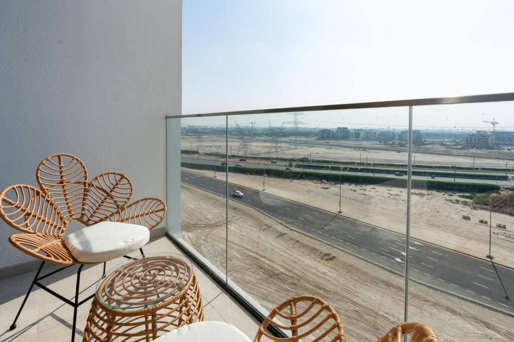 2bdr 12min From Downtown Dubai