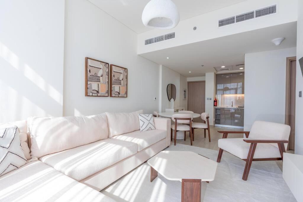 Apartment 2bdr 12min From Downtown Dubai
