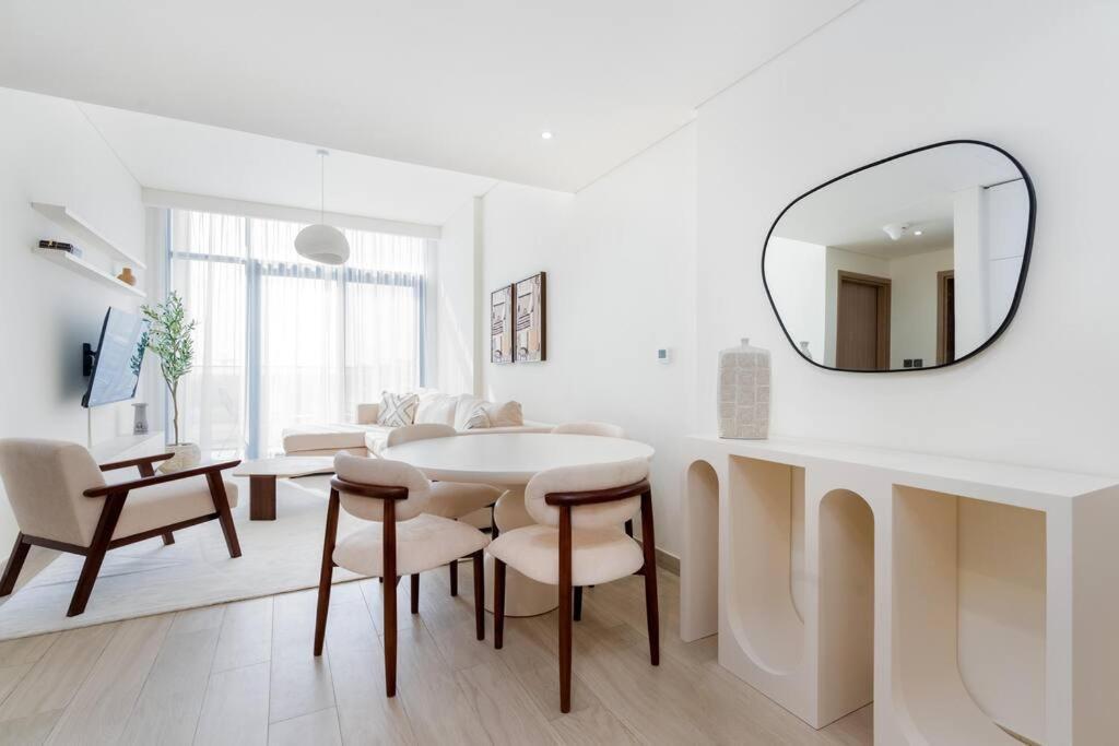 Apartment 2bdr 12min From Downtown *