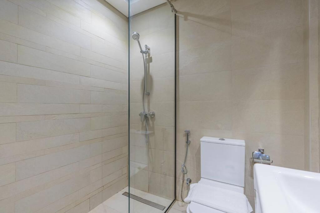 2bdr 12min From Downtown