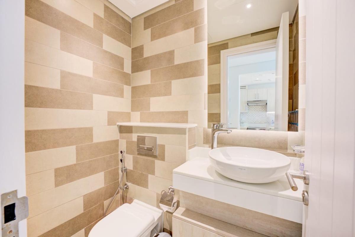 Seven Palm 1 Bed With Rooftop Infinity Pool Apartment *
