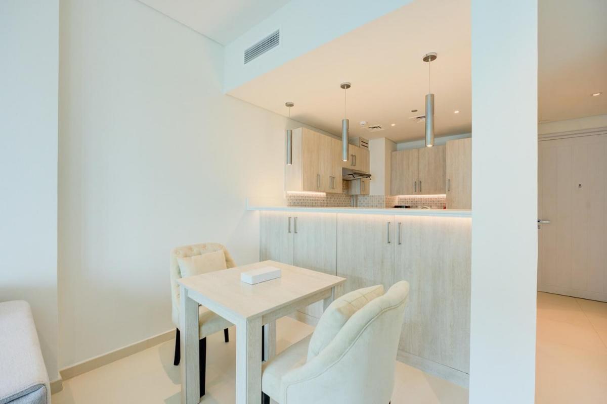Apartment Seven Palm 1 Bed With Rooftop Infinity Pool