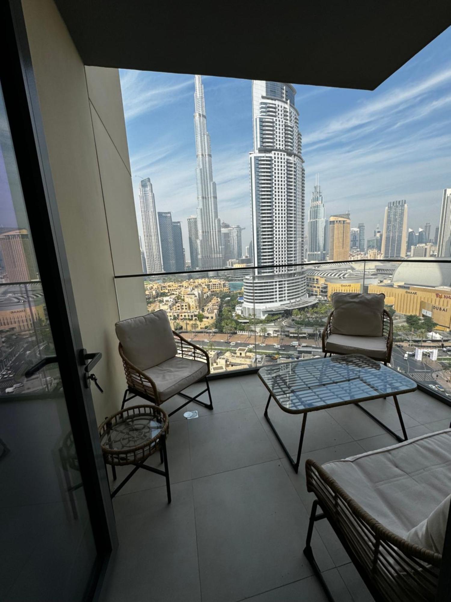 Burj Royale - Burj Khalifa View * Dubai