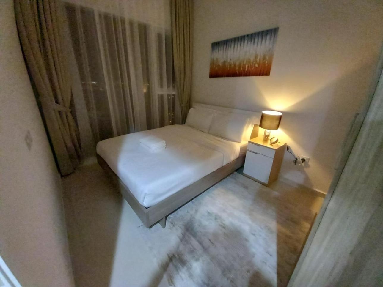 Stonetree - Furnished 1br In Golf A Apartment *