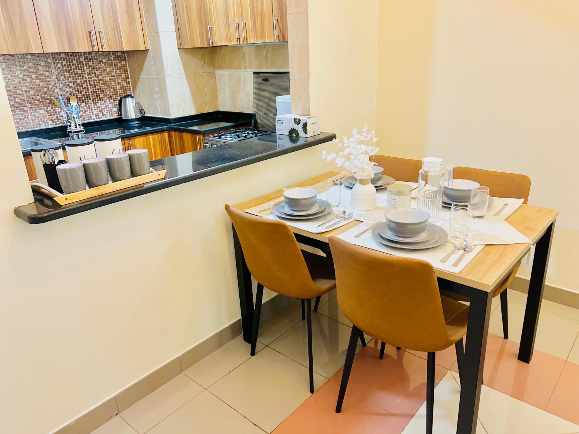 Apartment Cozy 1 Bedroom In By Al Ghaimah Homes