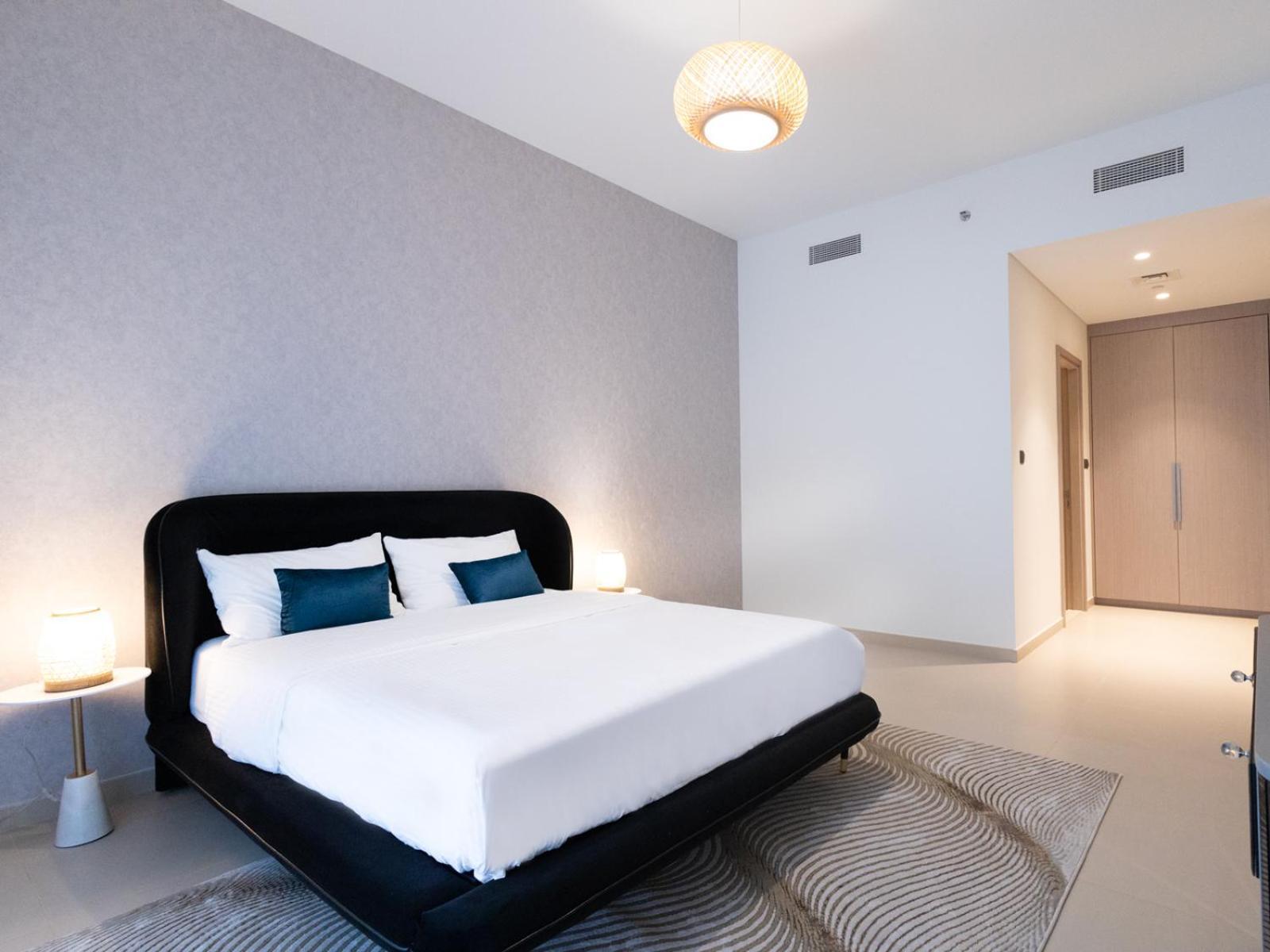 Mh - Burj View - Act Tower -2br - Ref401 Apartment