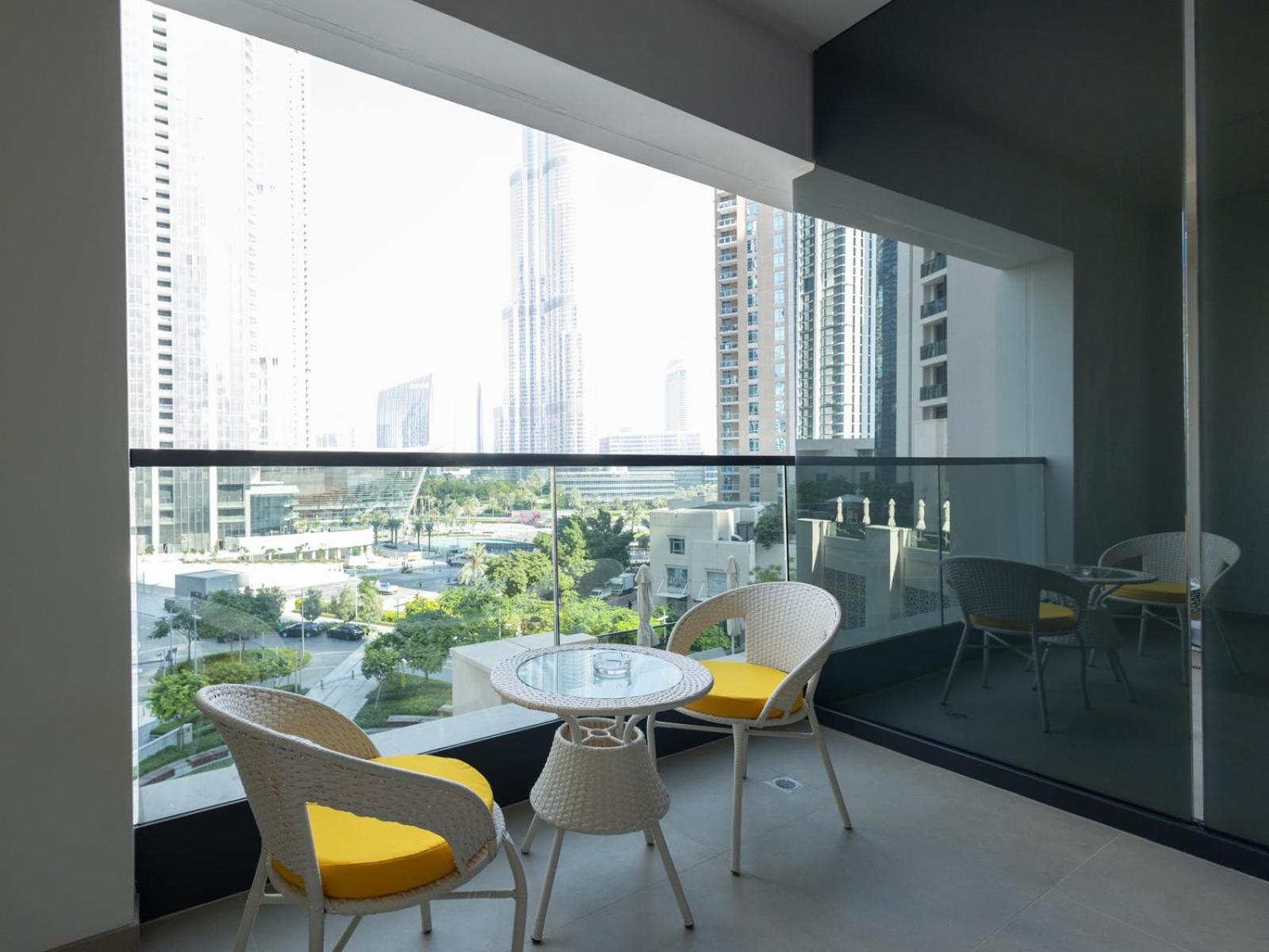 Mh - Burj View - Act Tower -2br - Ref401 Apartment Dubai