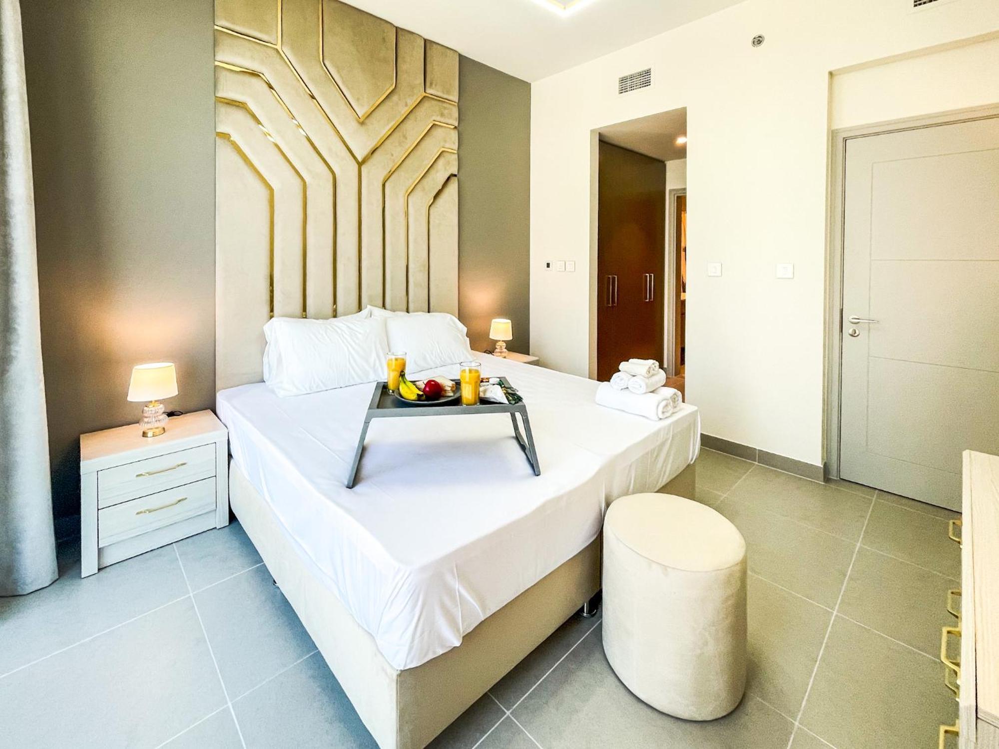 Cozy With Views Next To Burj Khalifa 166fo1-2 *