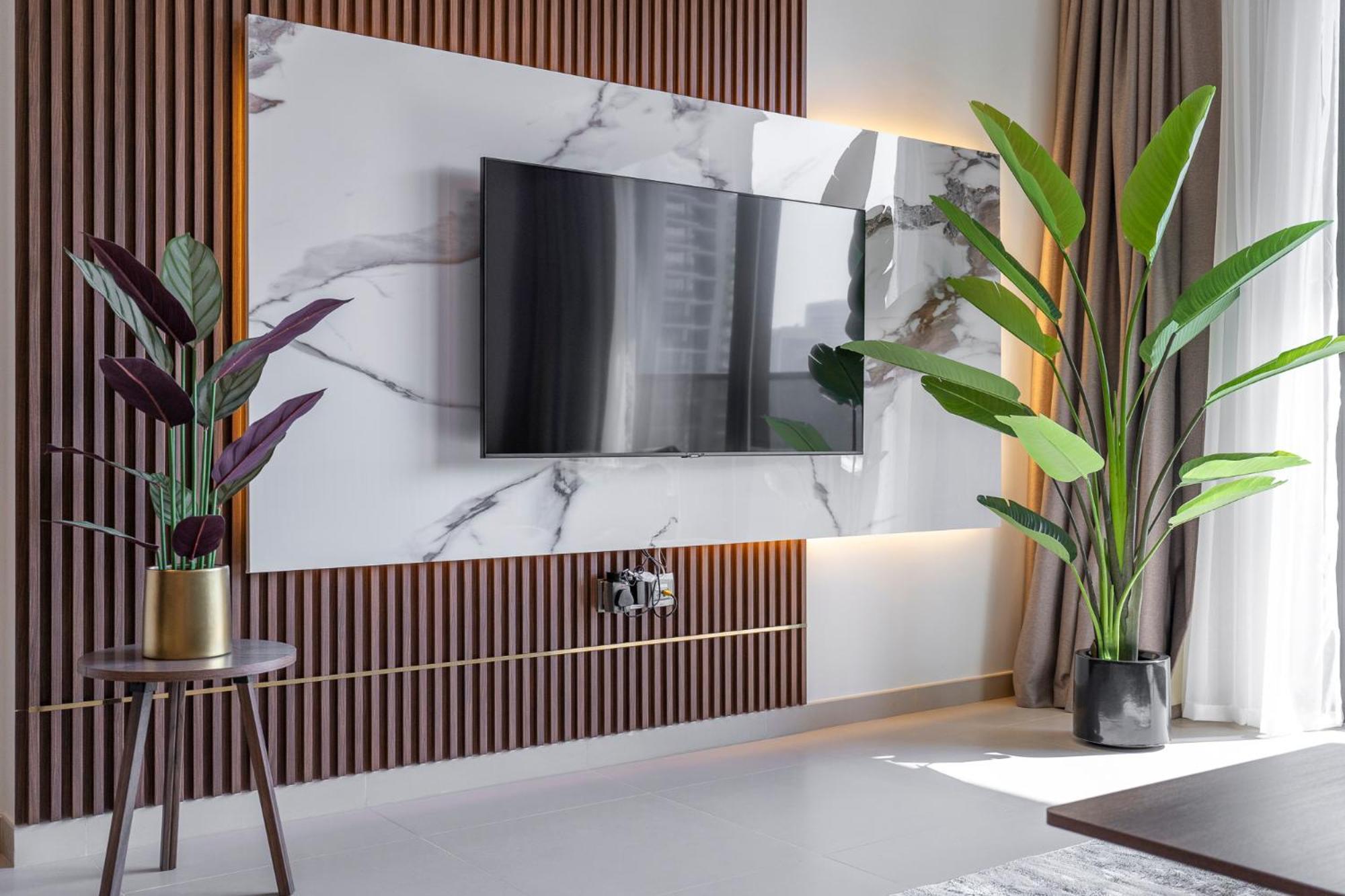 Chic Lux 2br I High Floor L By Burj Khalifa & Mall I Pool L Gym Apartment Dubai