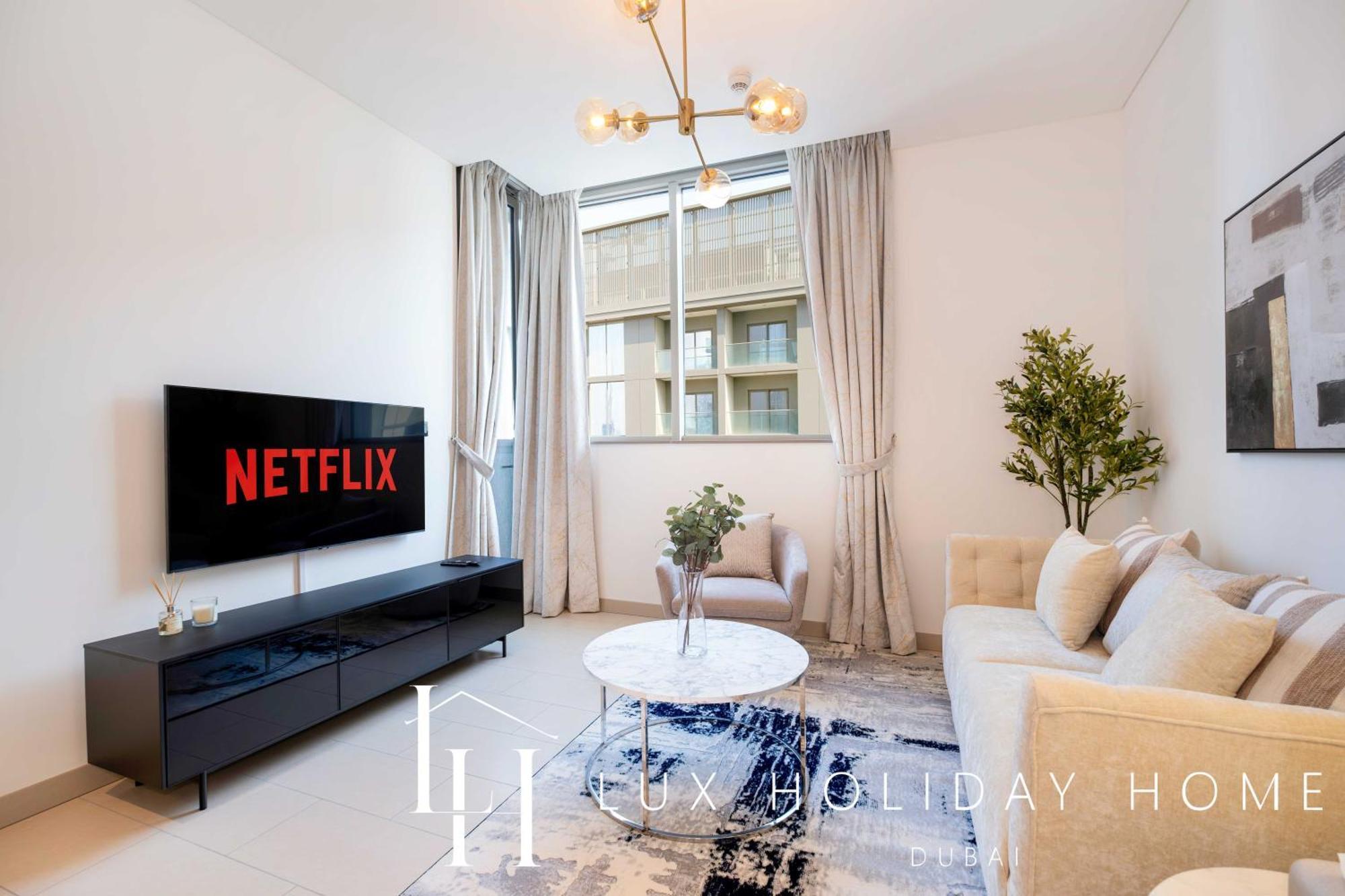 Apartment Lux The Executive Sobha 3 Dubai
