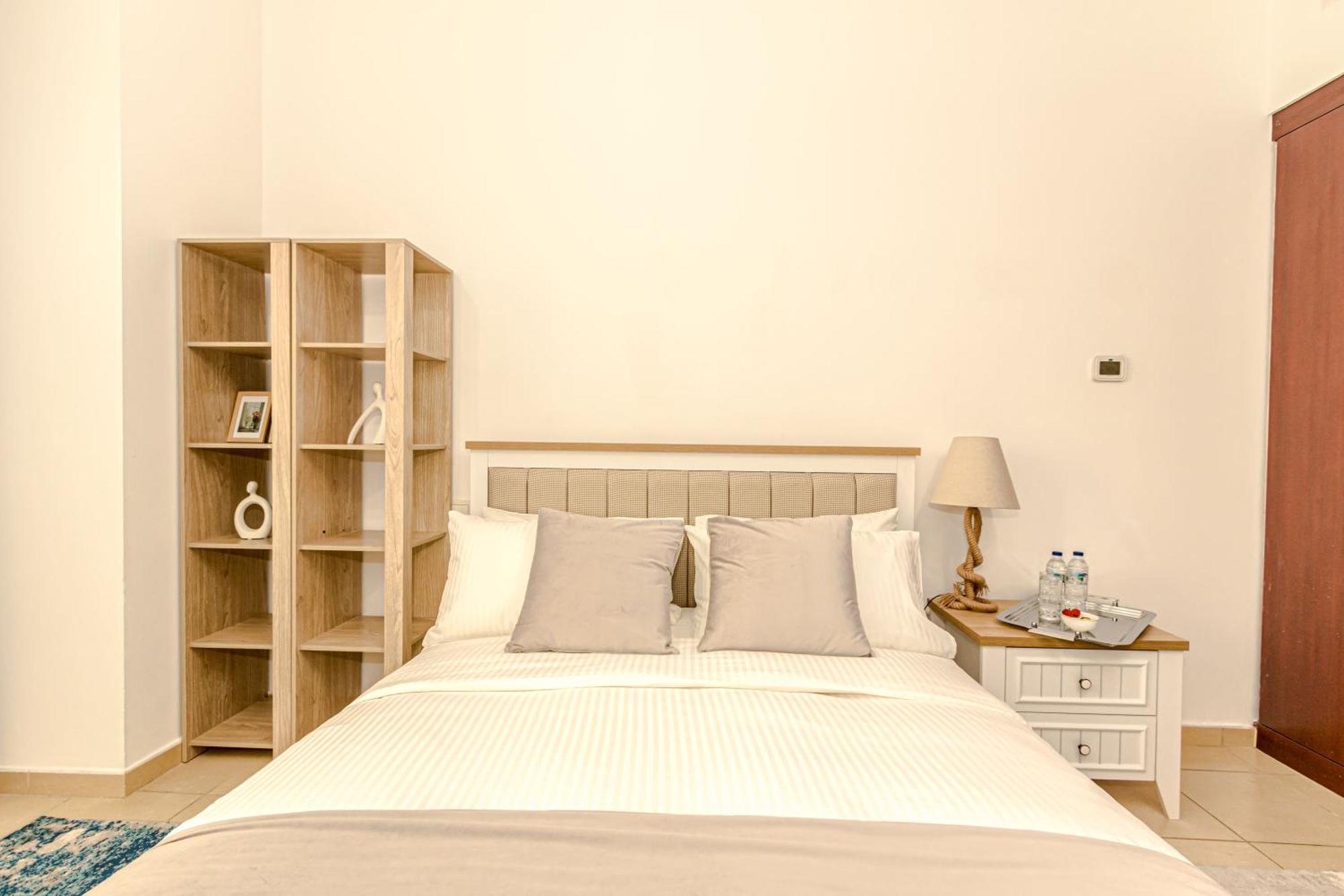 Gma Rimal5 4br Sea View Dubai