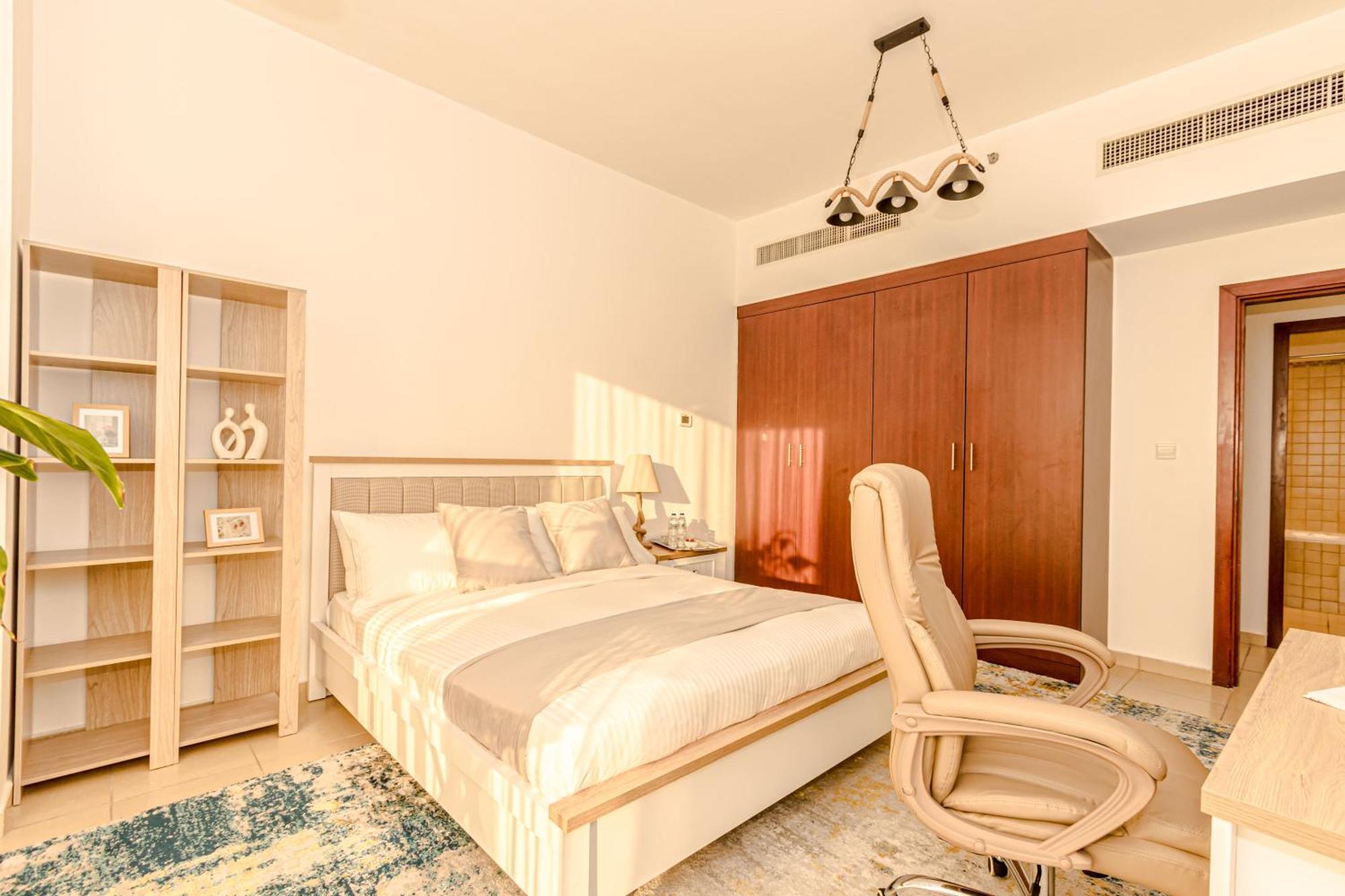 Gma Rimal5 4br Sea View Apartment *