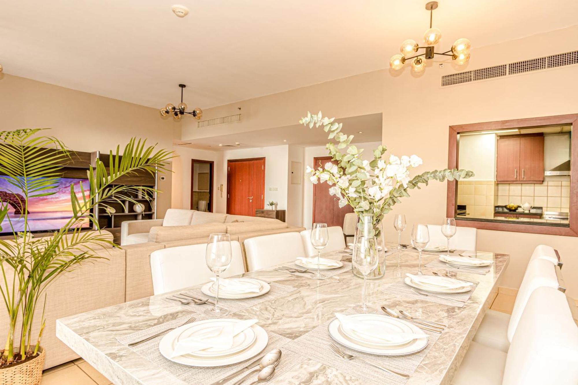 Gma Rimal5 4br Sea View Apartment