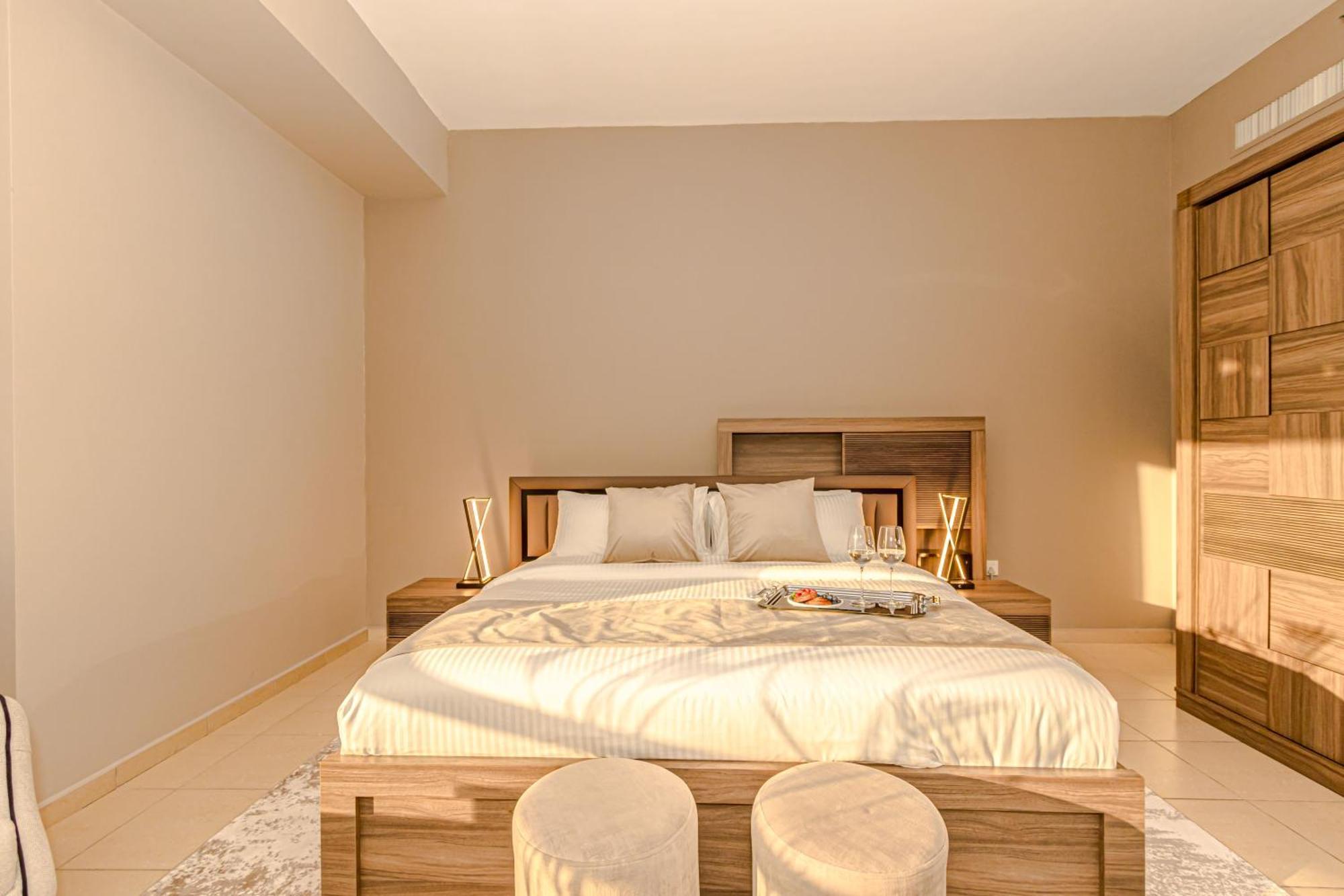 Gma Rimal5 4br Sea View Dubai