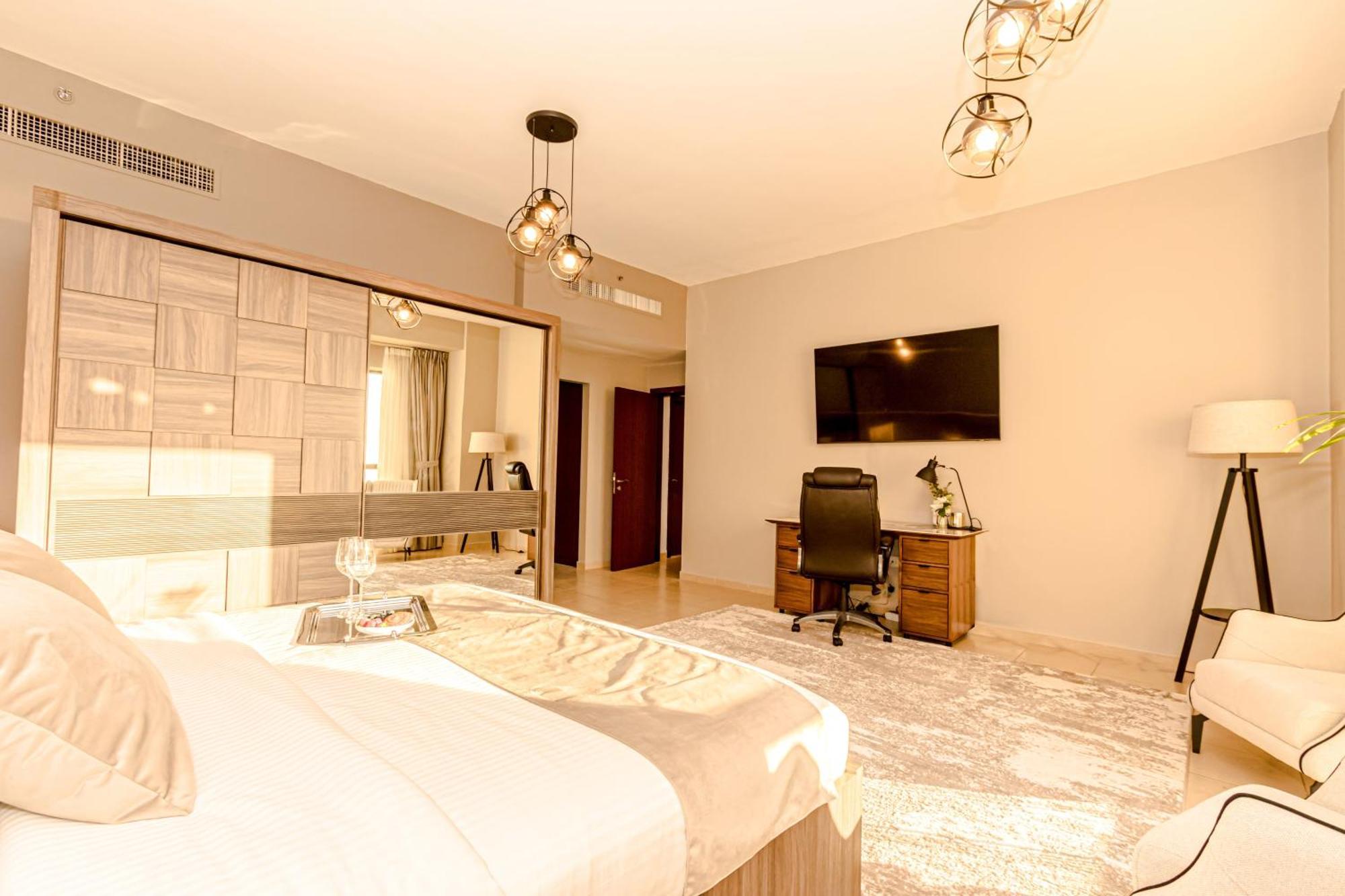 Gma Rimal5 4br Sea View *