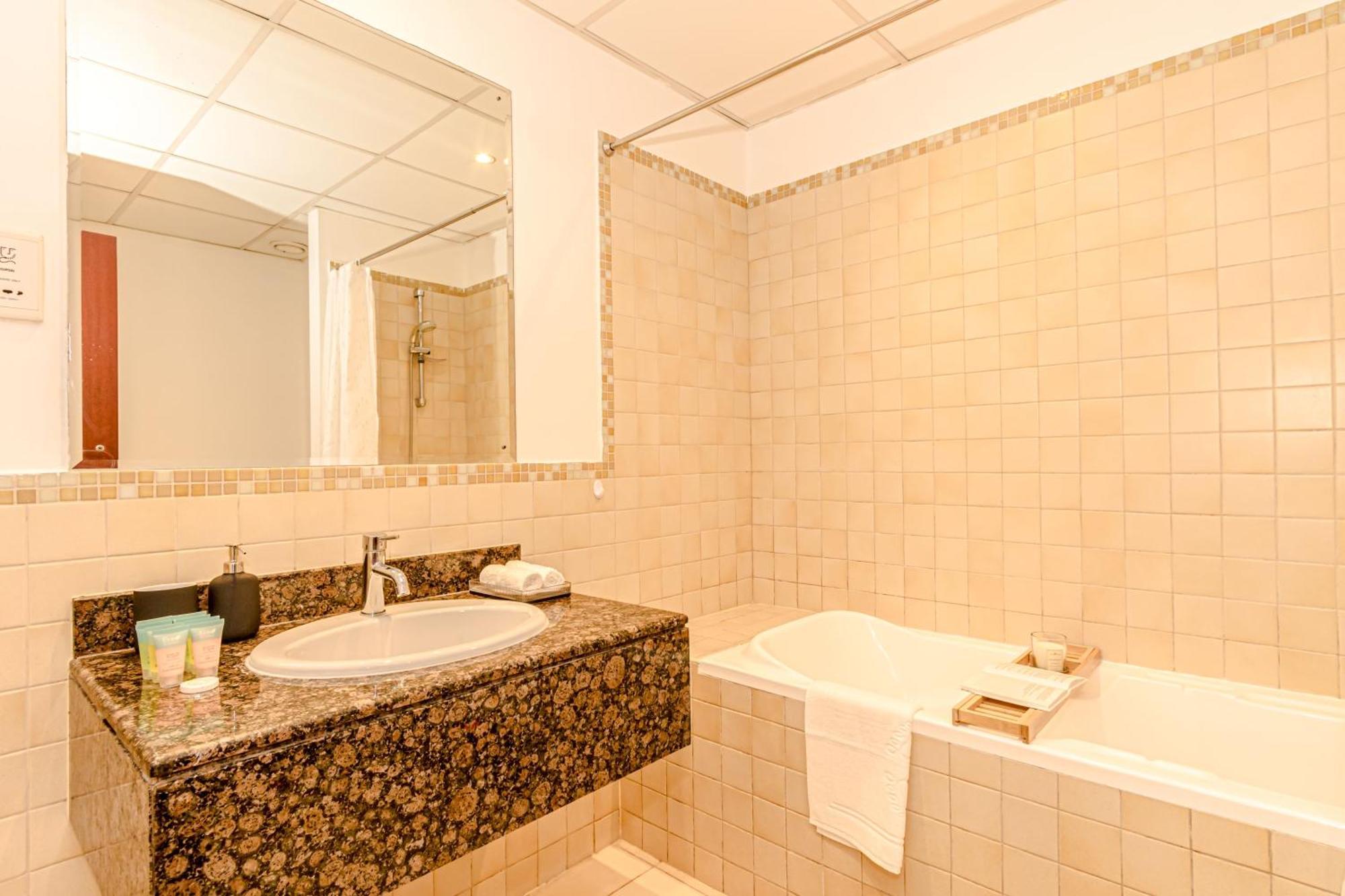 Gma Rimal5 4br Sea View Dubai