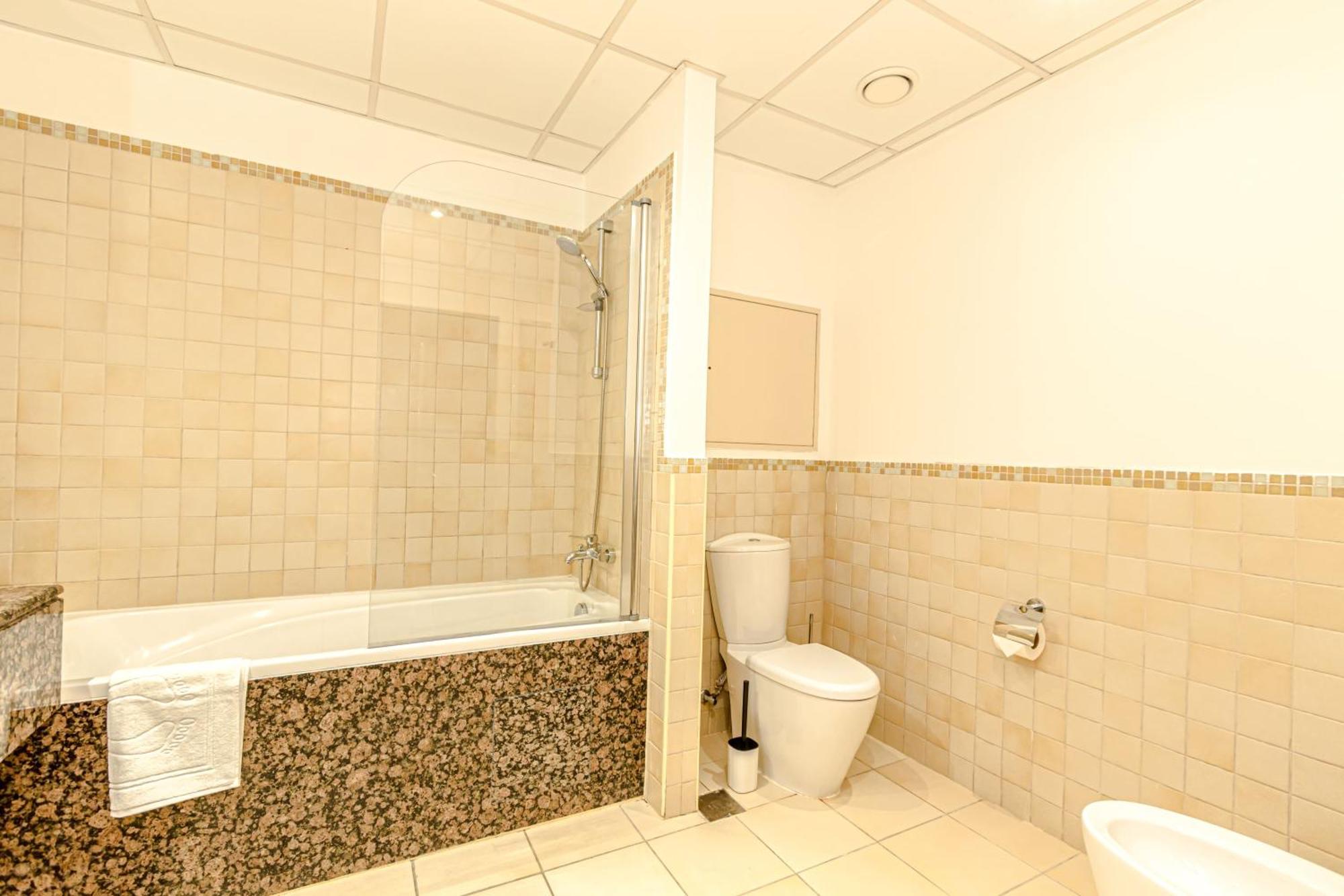 Gma Rimal5 4br Sea View Apartment *