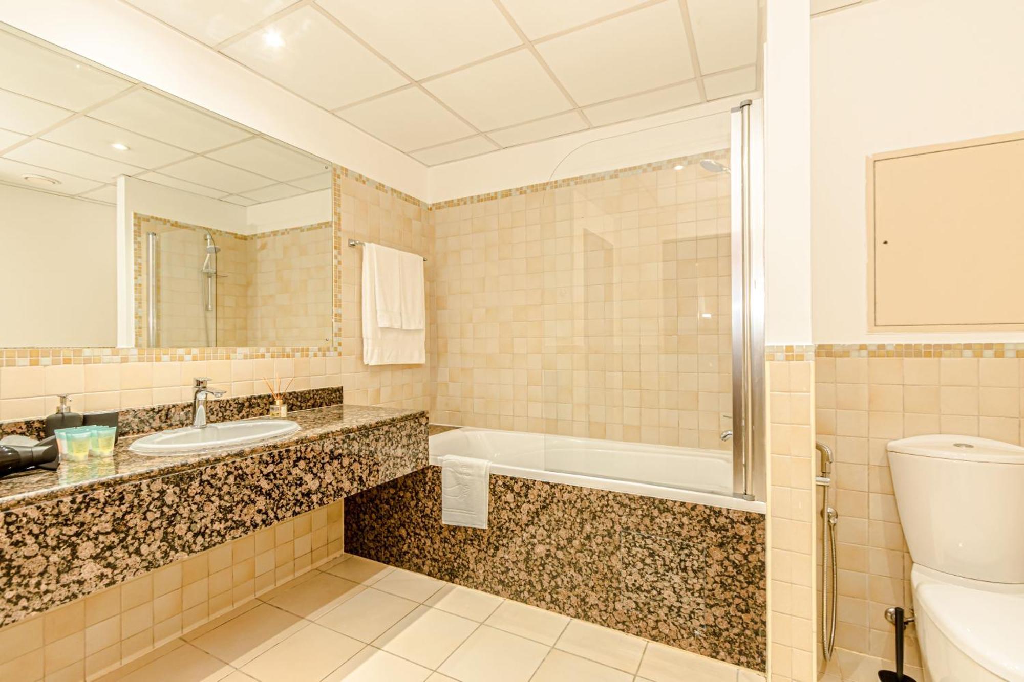 Gma Rimal5 4br Sea View * Dubai