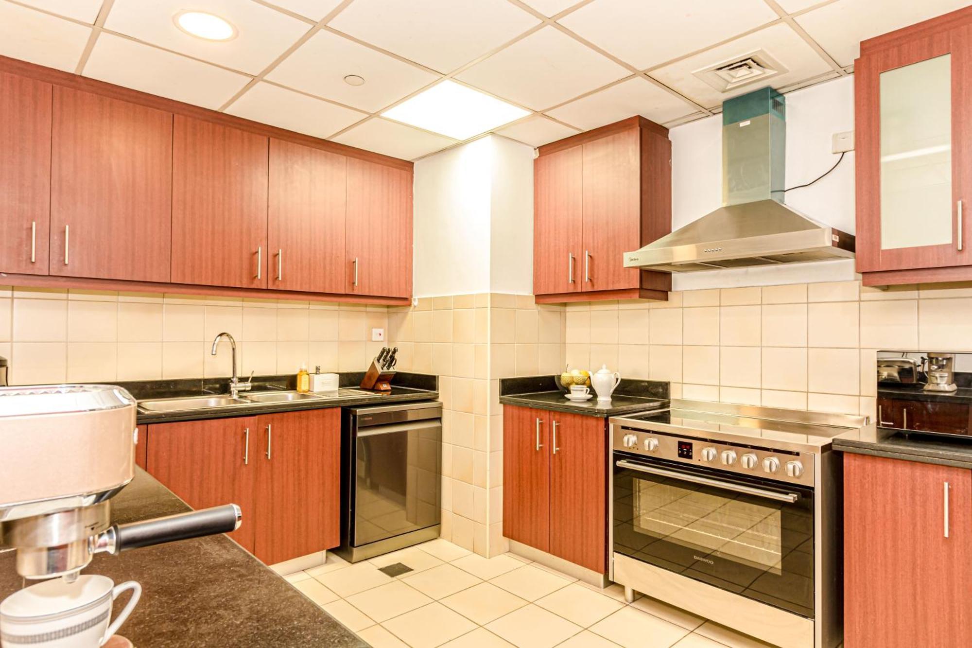 Gma Rimal5 4br Sea View Dubai