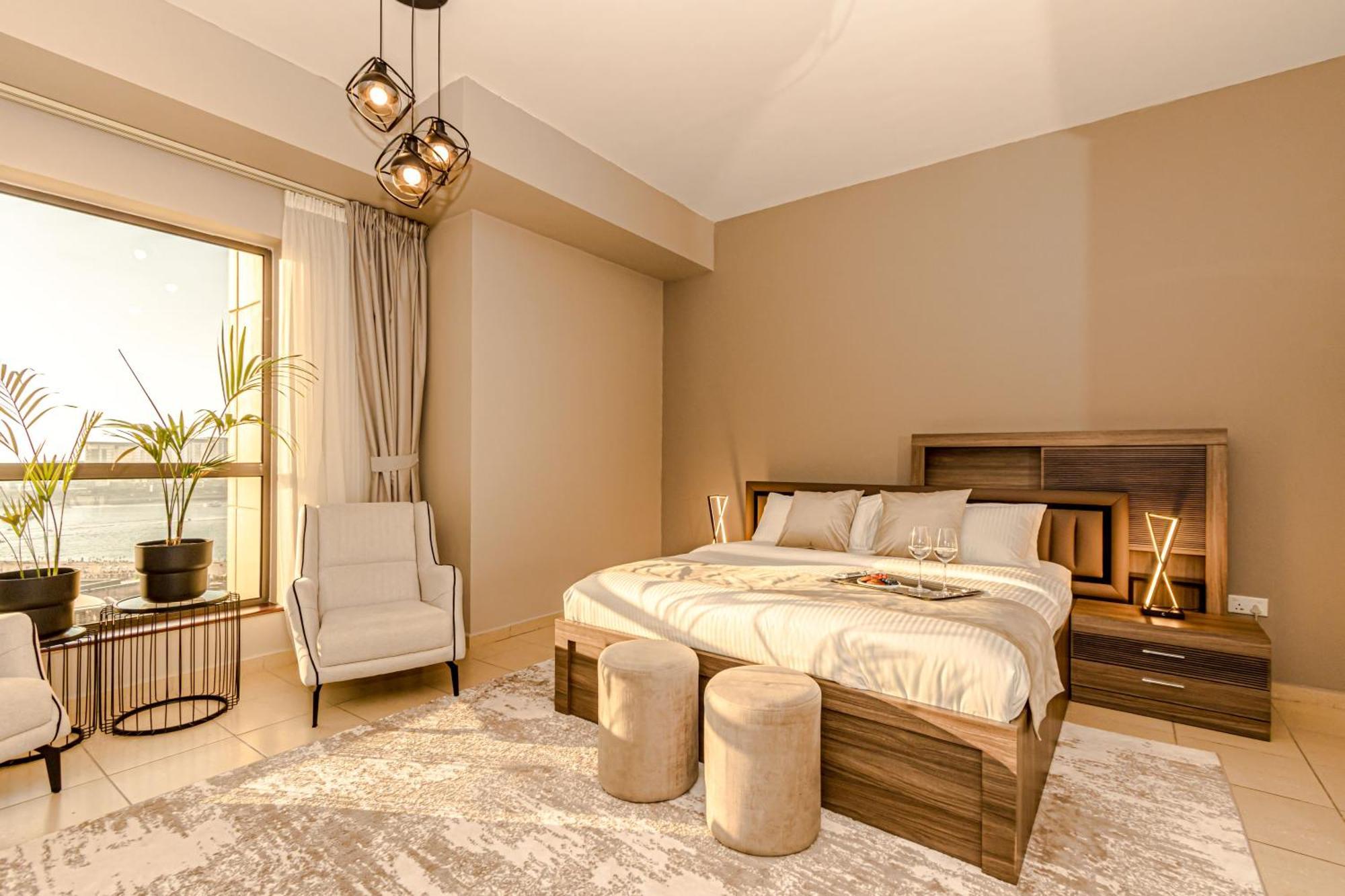 Gma Rimal5 4br Sea View Apartment