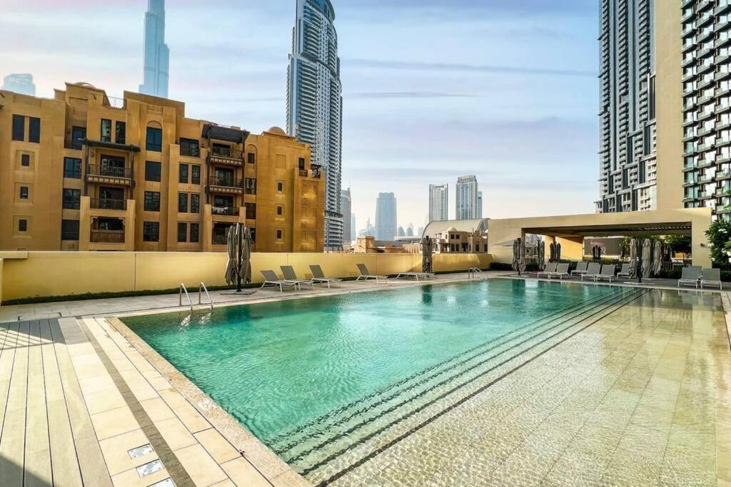 Exclusive 2 & 4 Bedroom With Burj Khalifa - Fountain And Views By Meerak *