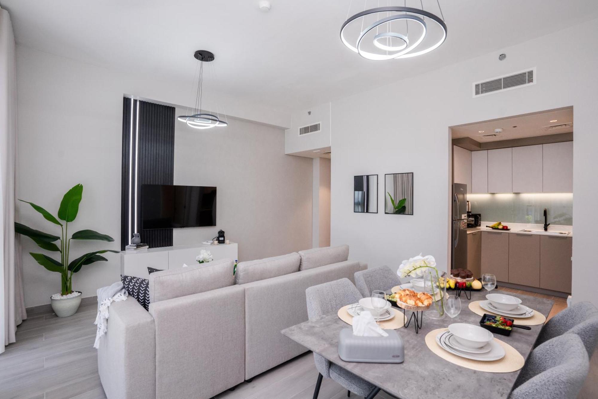 Tamm - Noor 4 Tower Apartment