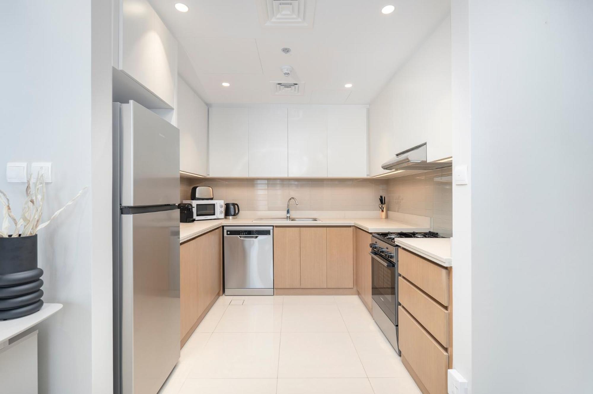 Apartment Elegant In Creek Harbour Dubai